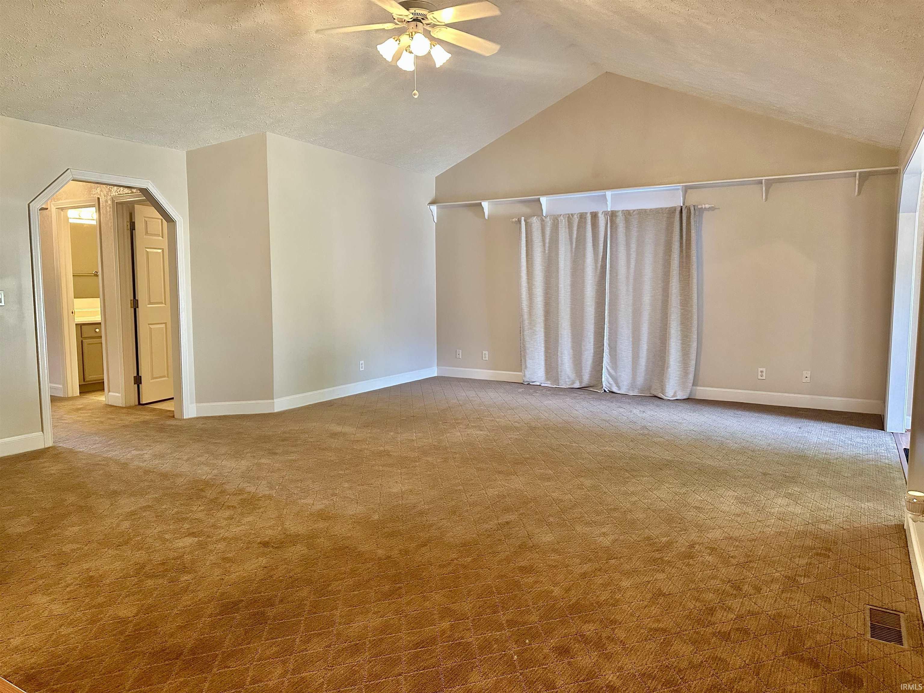 Homes for sale in Kokomo, IN | 3277 Frances Ln, Kokomo, IN 46902 | MLS# 202537760