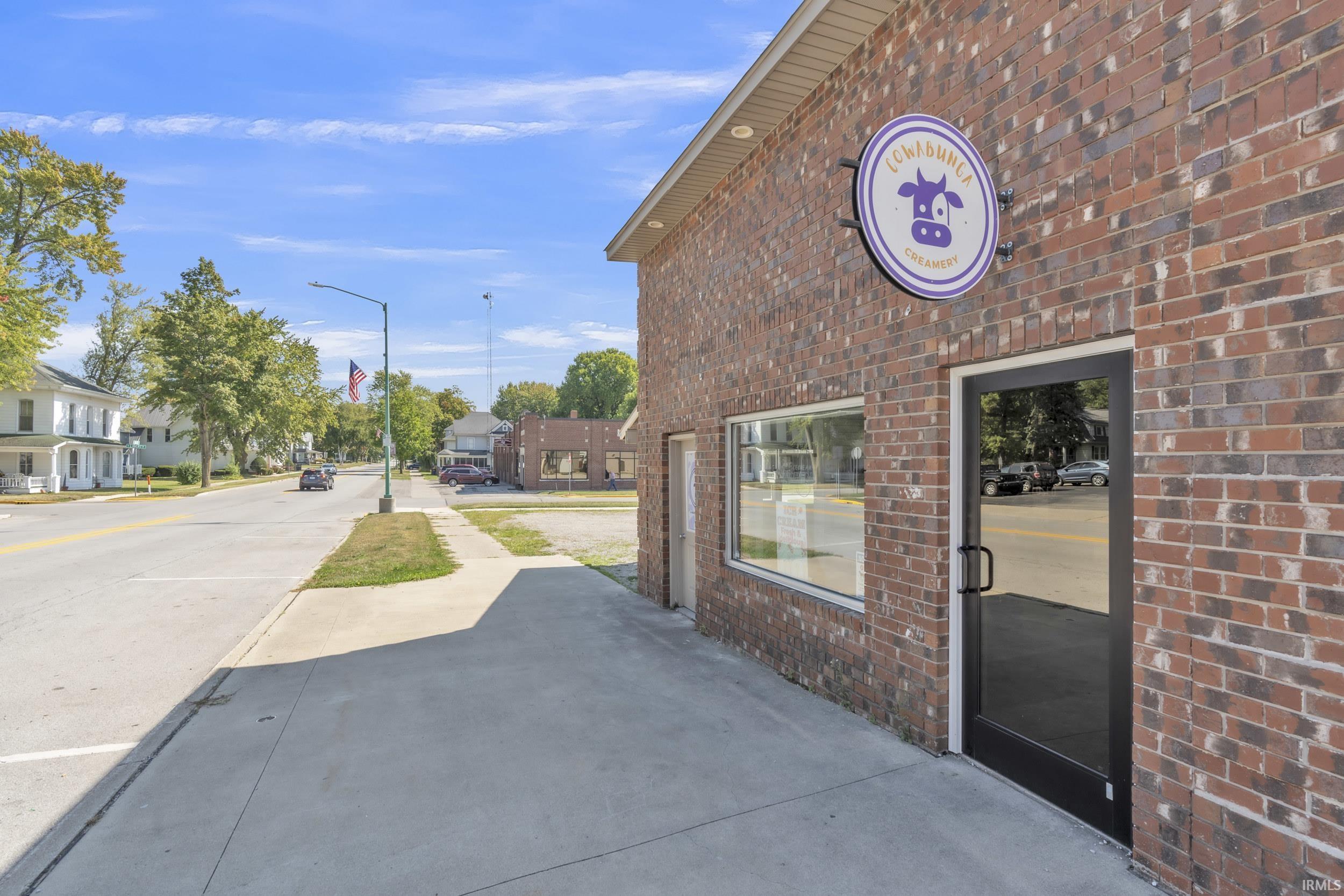 Photo 2 of 118 E Main Street