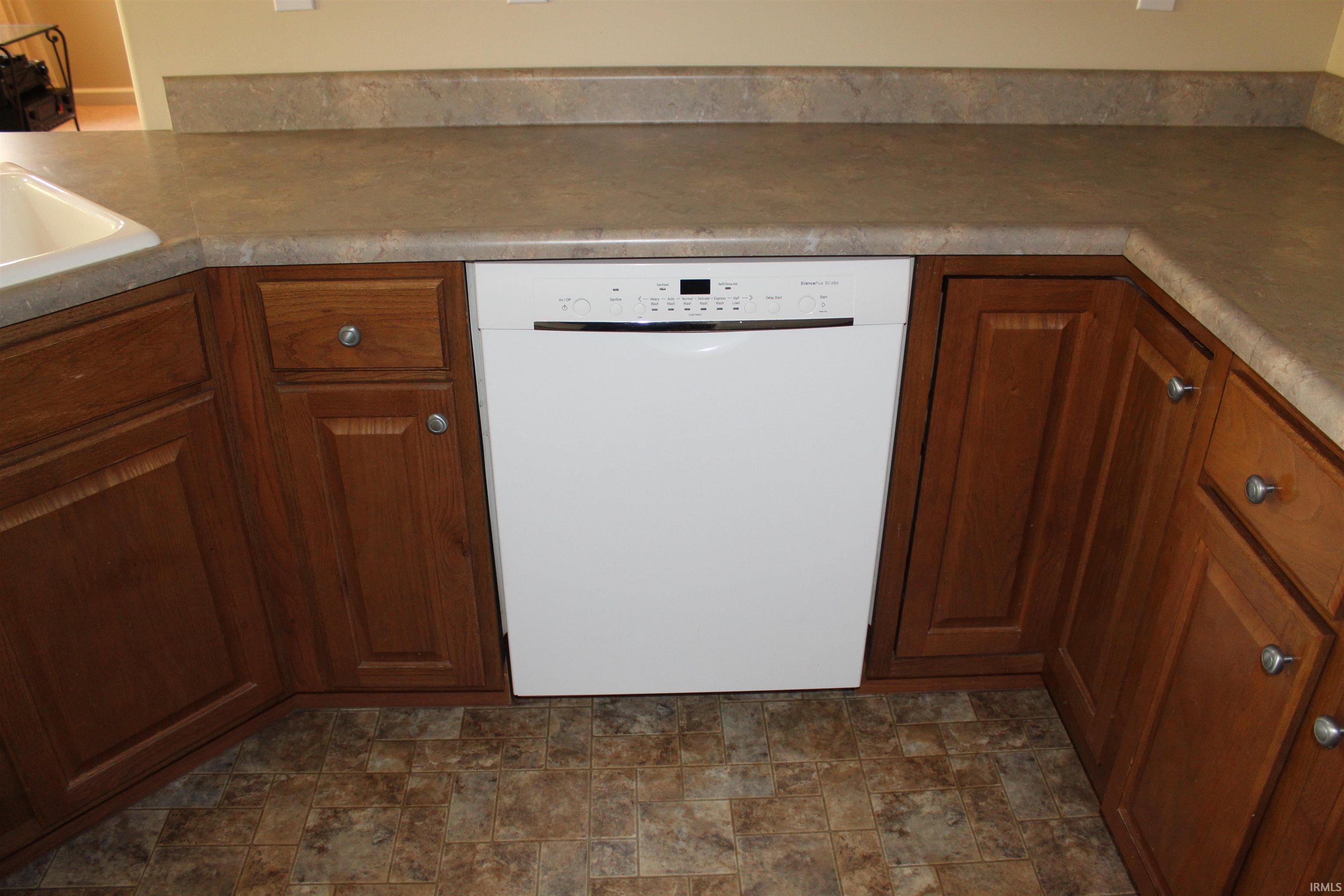 Photo 9 of 1520 Hammel Drive