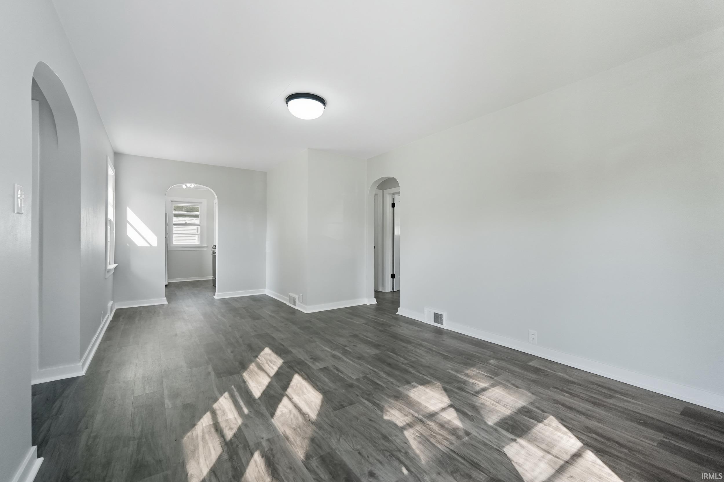 Photo 3 of 408 Miami Street