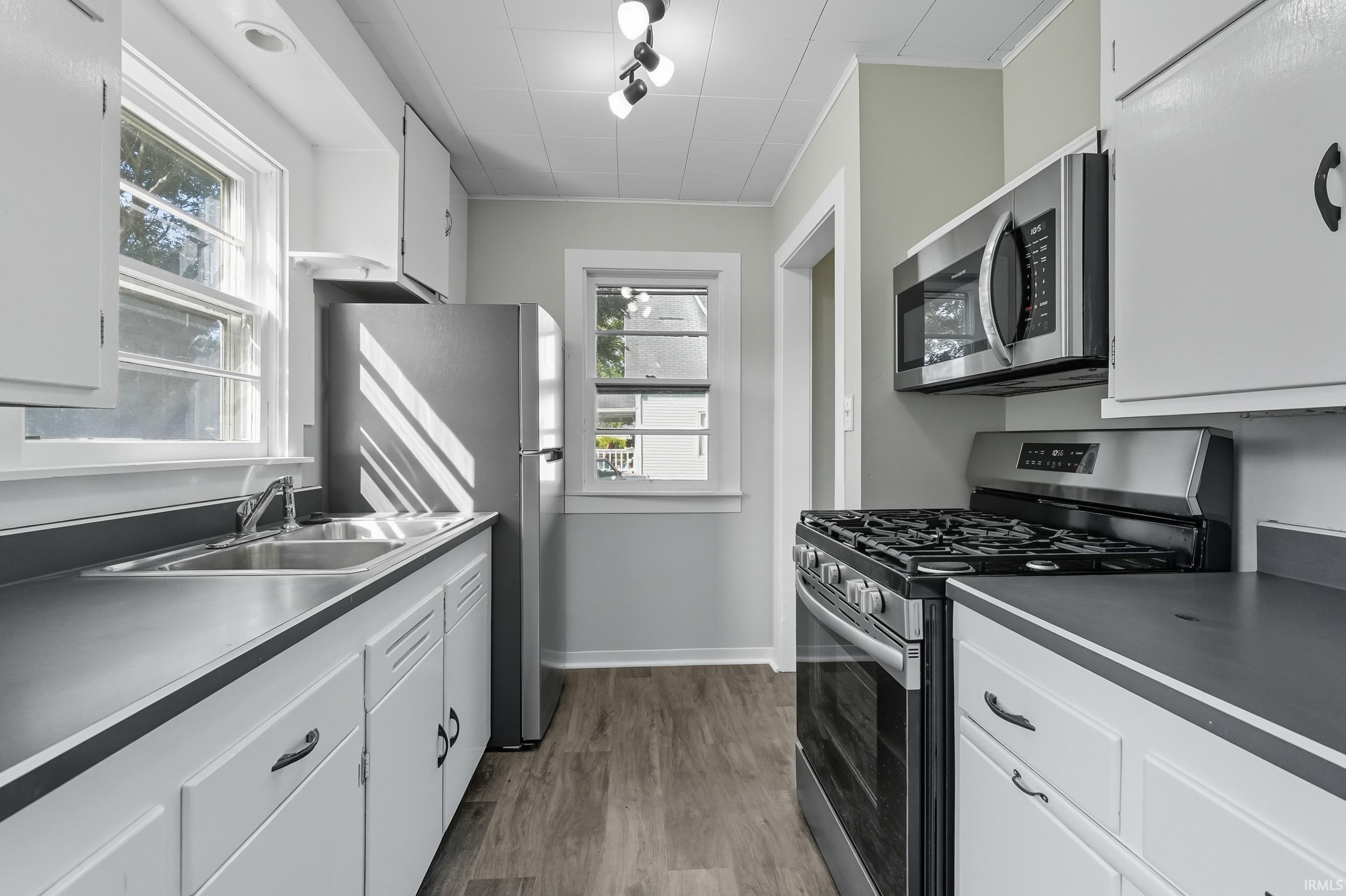 Photo 6 of 408 Miami Street