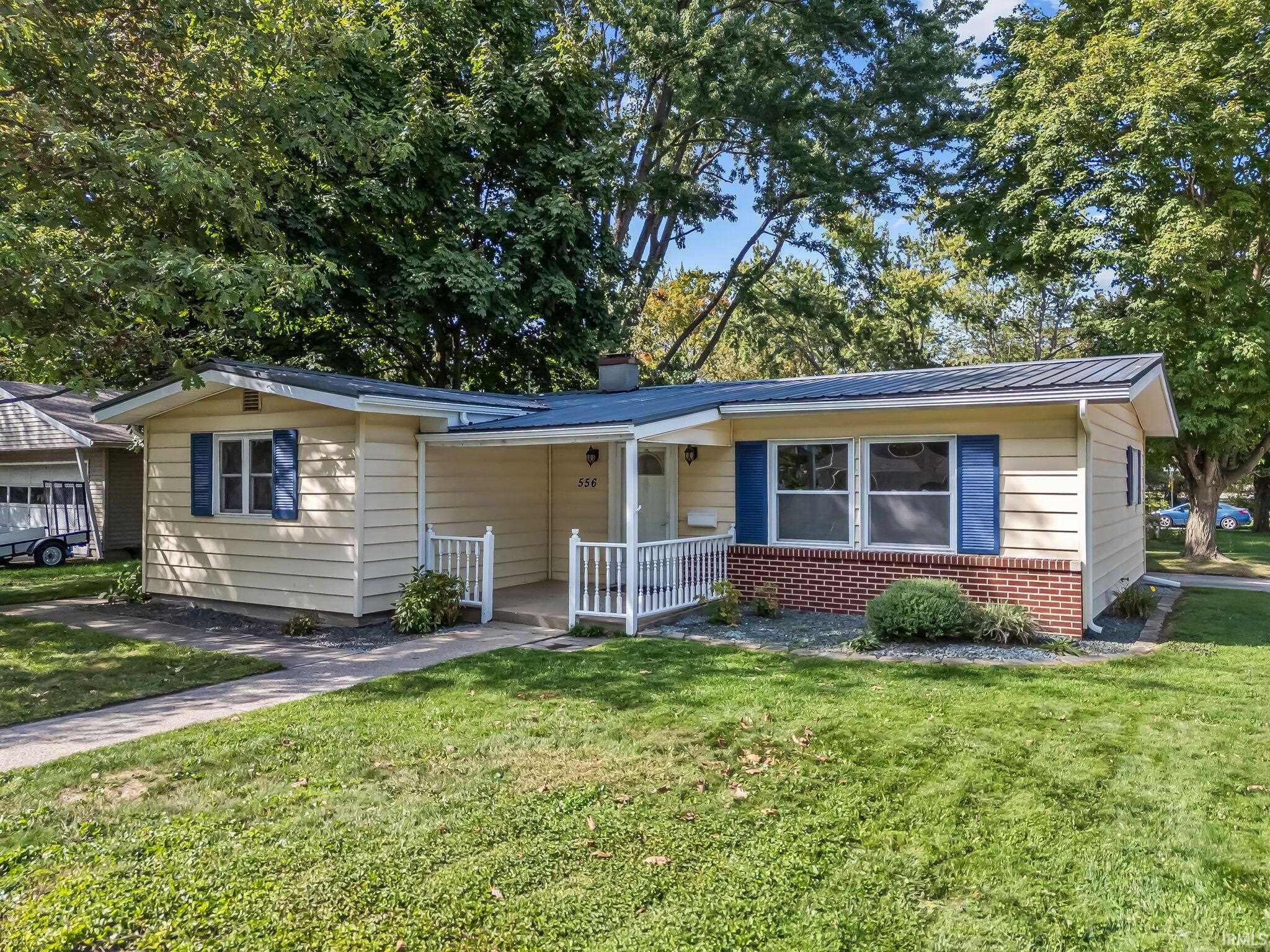 Homes for sale in Nappanee, IN | 556 Broad Ave, Nappanee, IN 46550 | MLS# 202537835