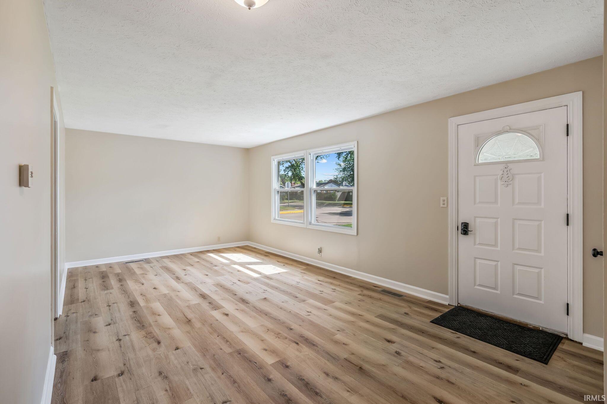 Photo 12 of 556 Broad Avenue