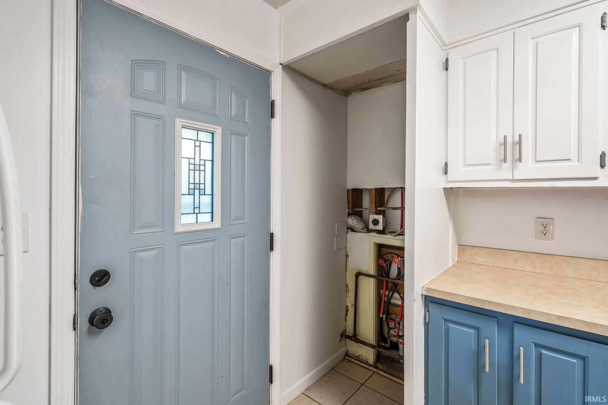 Photo 16 of 556 Broad Avenue