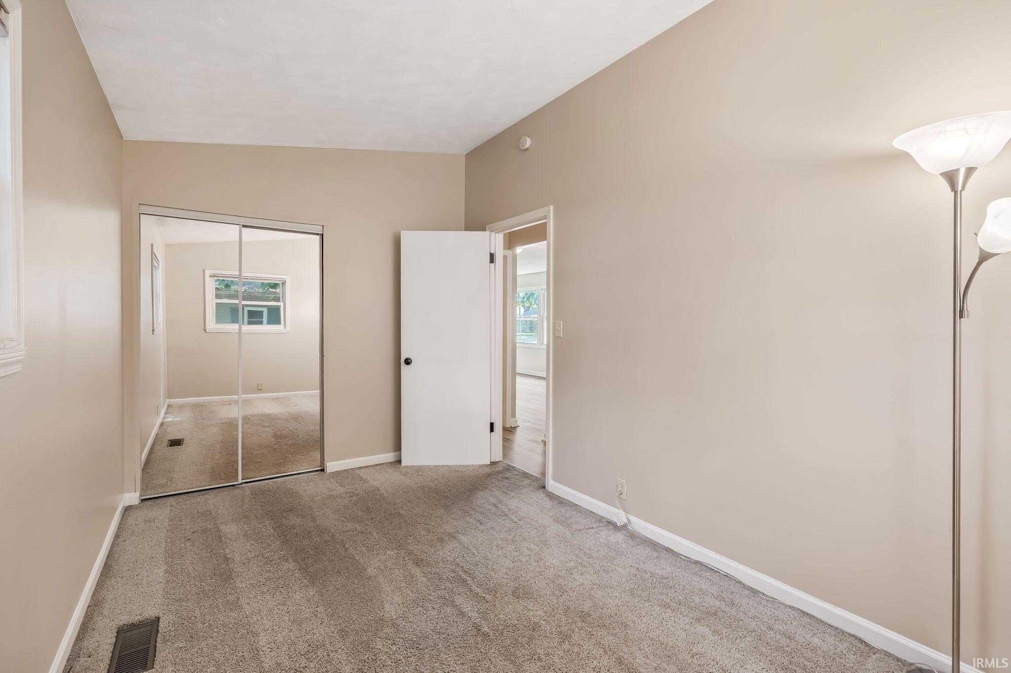 Photo 27 of 556 Broad Avenue