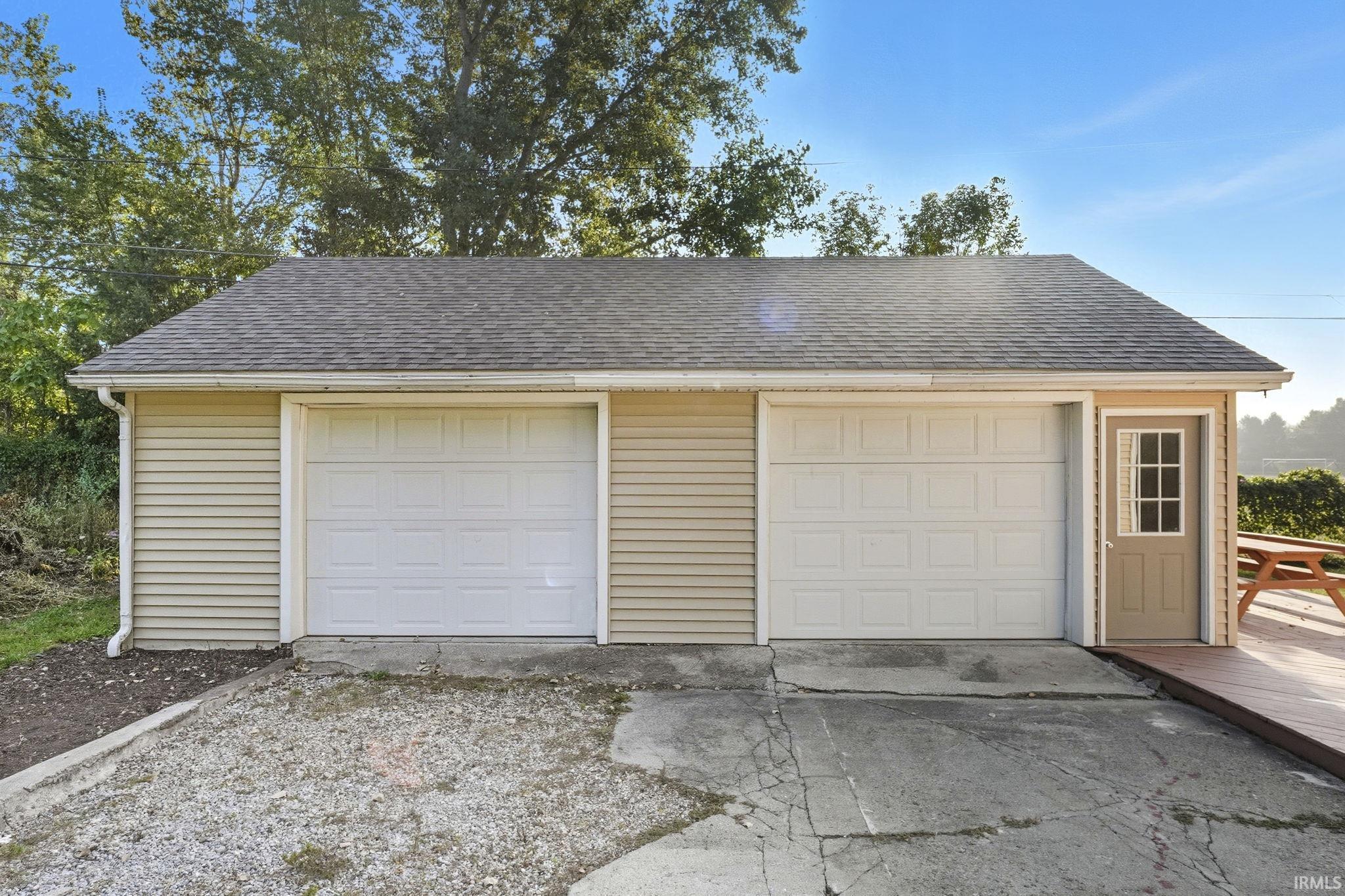 Photo 23 of 3901 Suburban Drive