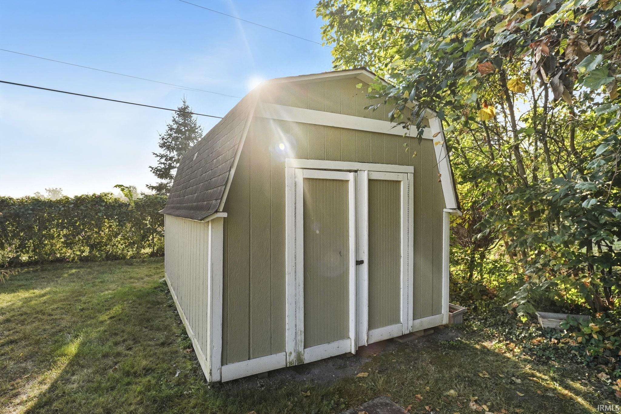 Photo 32 of 3901 Suburban Drive