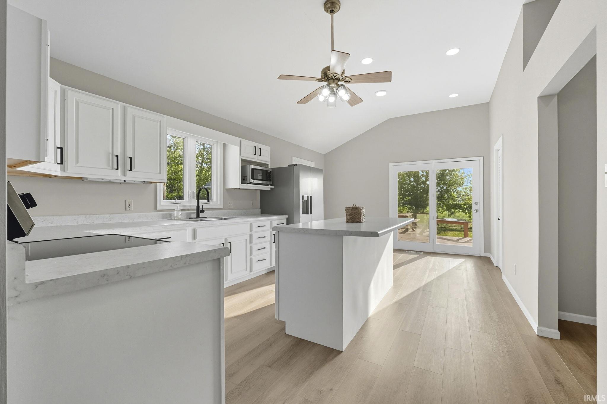 Photo 5 of 3901 Suburban Drive