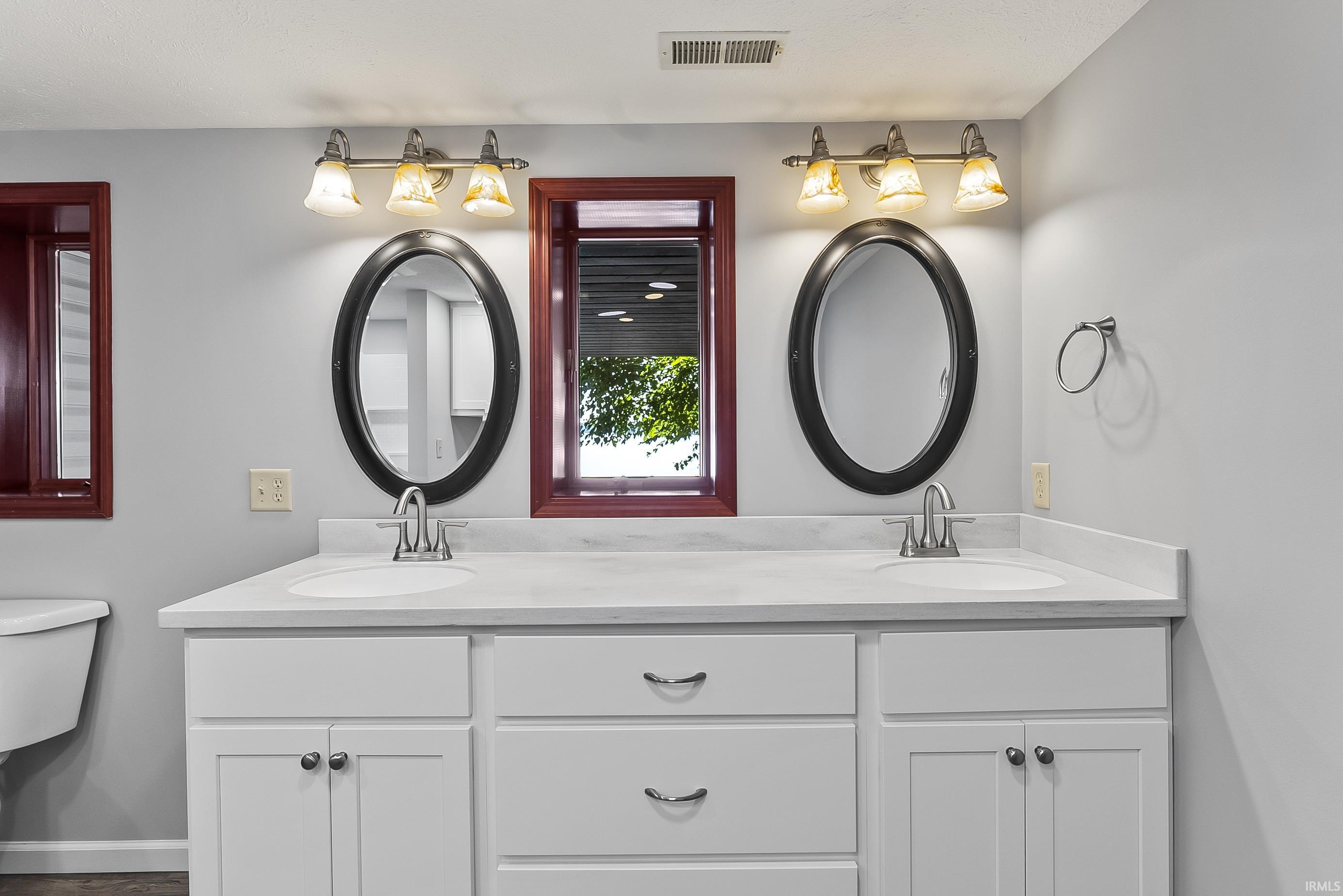 Photo 35 of 7 EMS D7A Lane