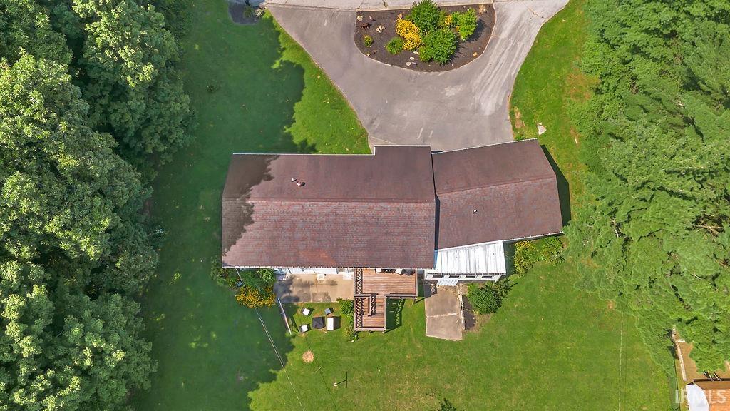 Homes for sale in Bedford, IN | 1744 Parkview Dr, Bedford, IN 47421 | MLS# 202537897