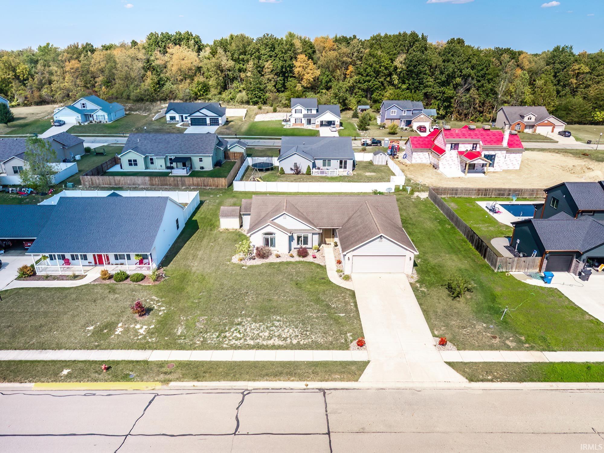 Photo 26 of 951 Hawthorn Lane