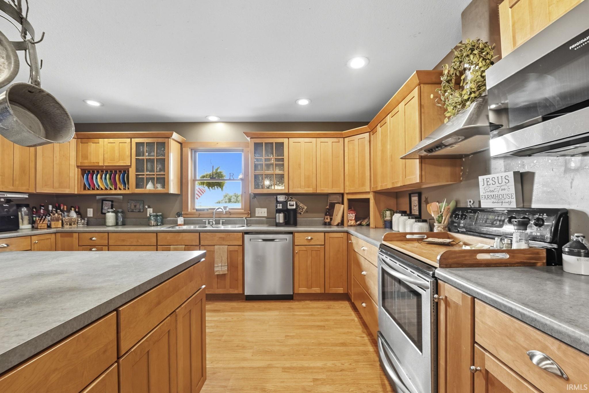 Photo 12 of 9646 W 1000 S