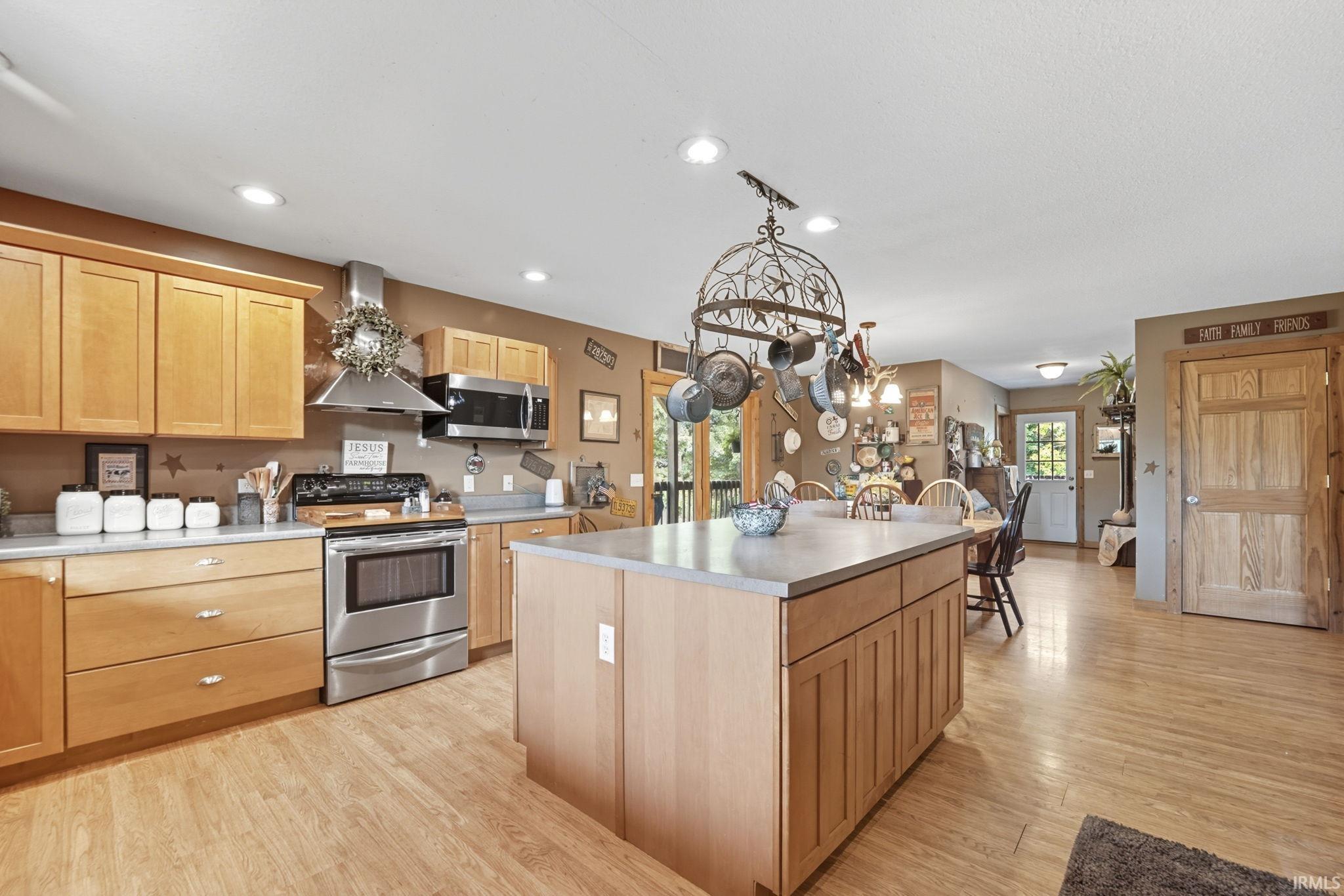 Photo 14 of 9646 W 1000 S