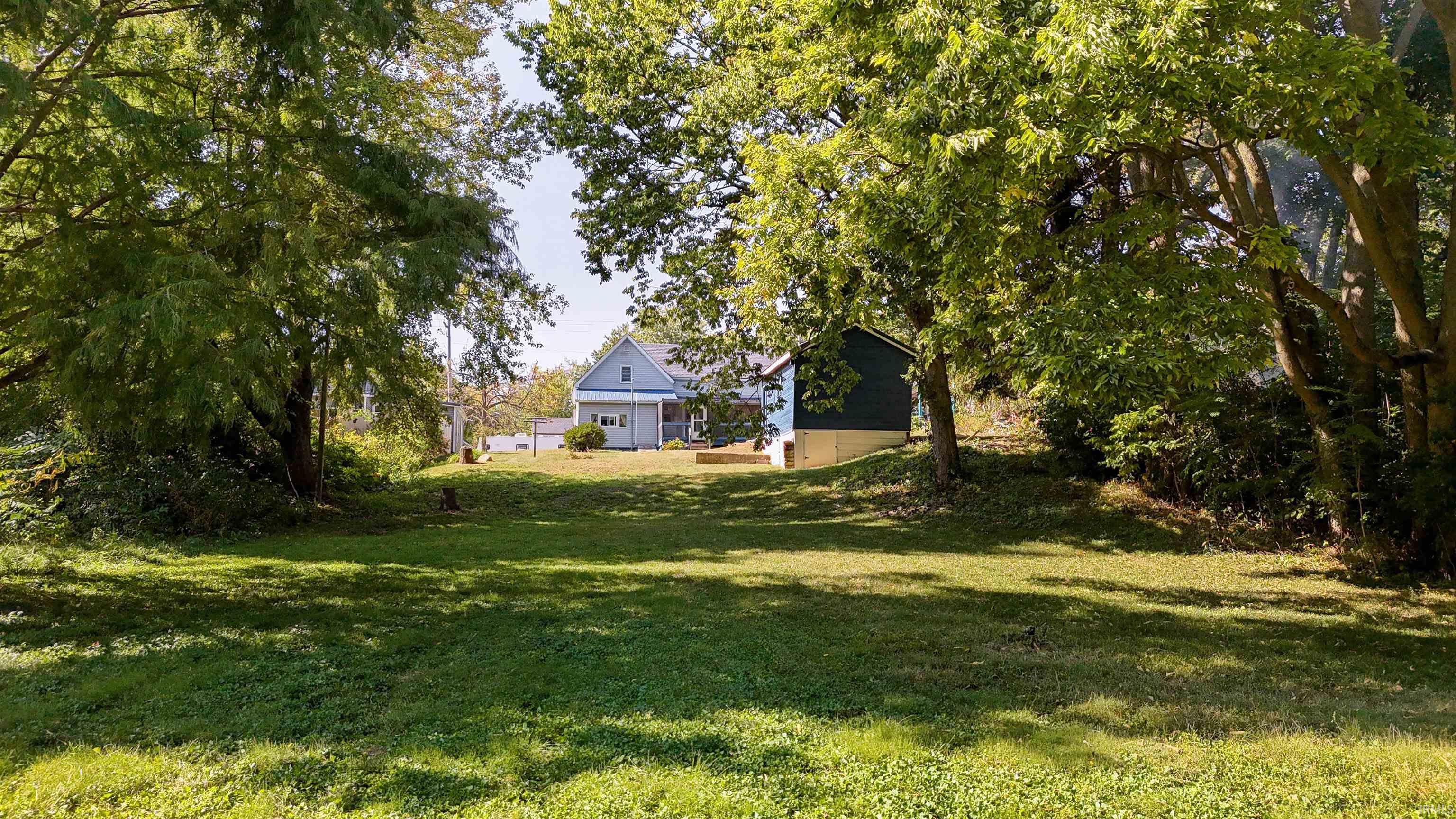 Photo 3 of 412 N Nancy Street