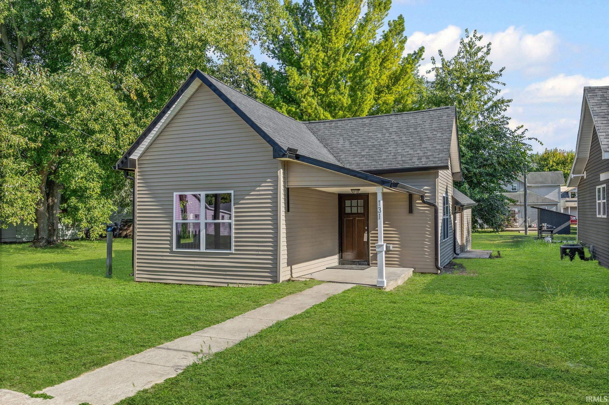 Homes for sale in Williamsport, IN | 131 E 4th St, Williamsport, IN 47993 | MLS# 202538034