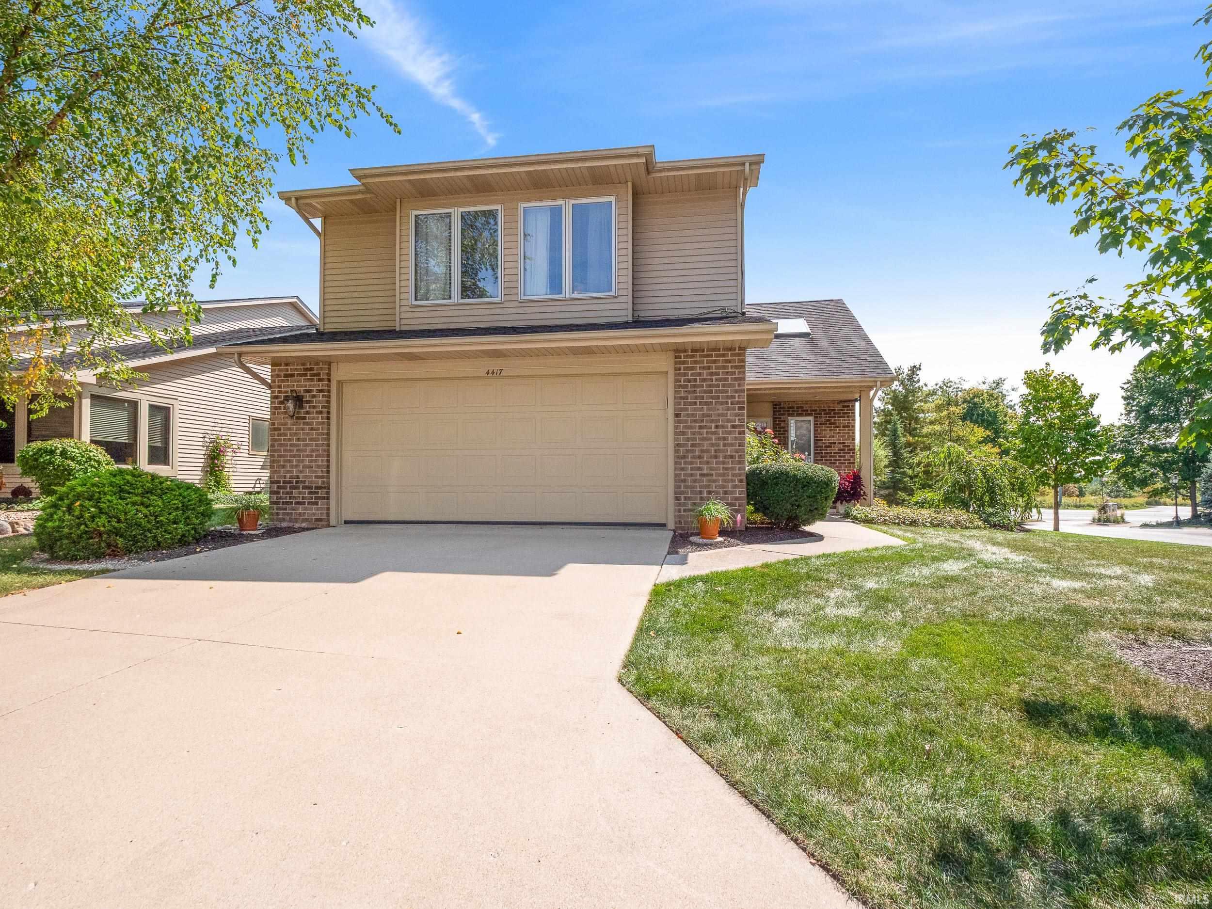 Photo 2 of 4417 Octagon Square