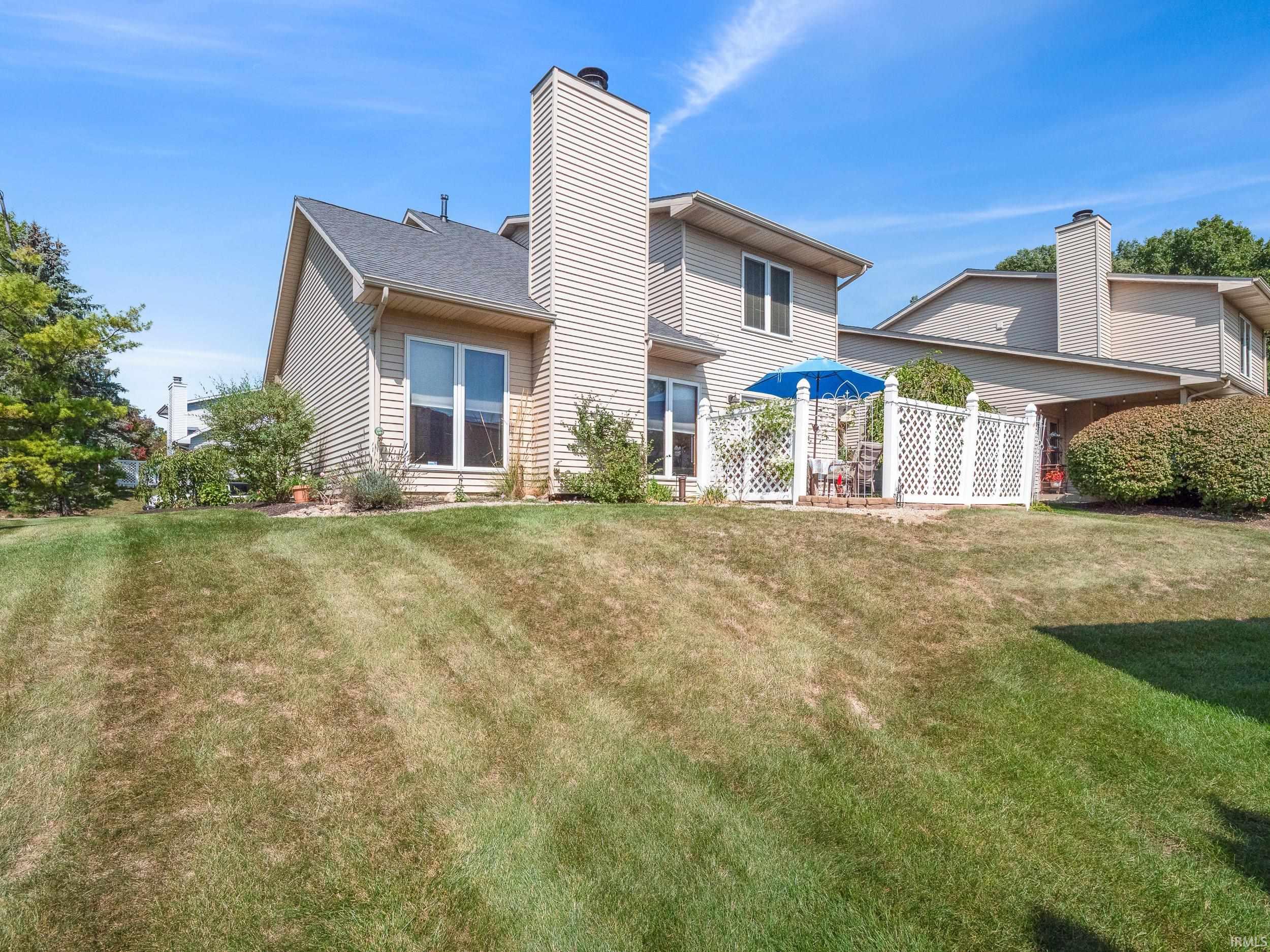 Photo 3 of 4417 Octagon Square