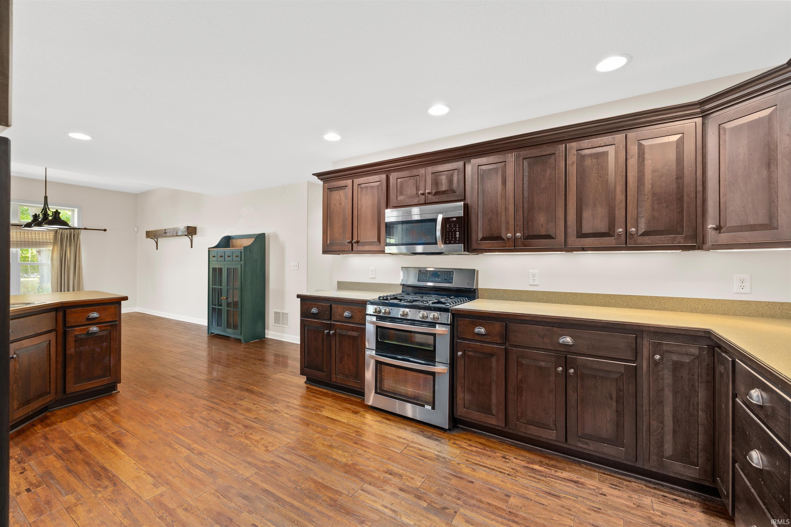 Photo 13 of 3330 Kellygreen Court