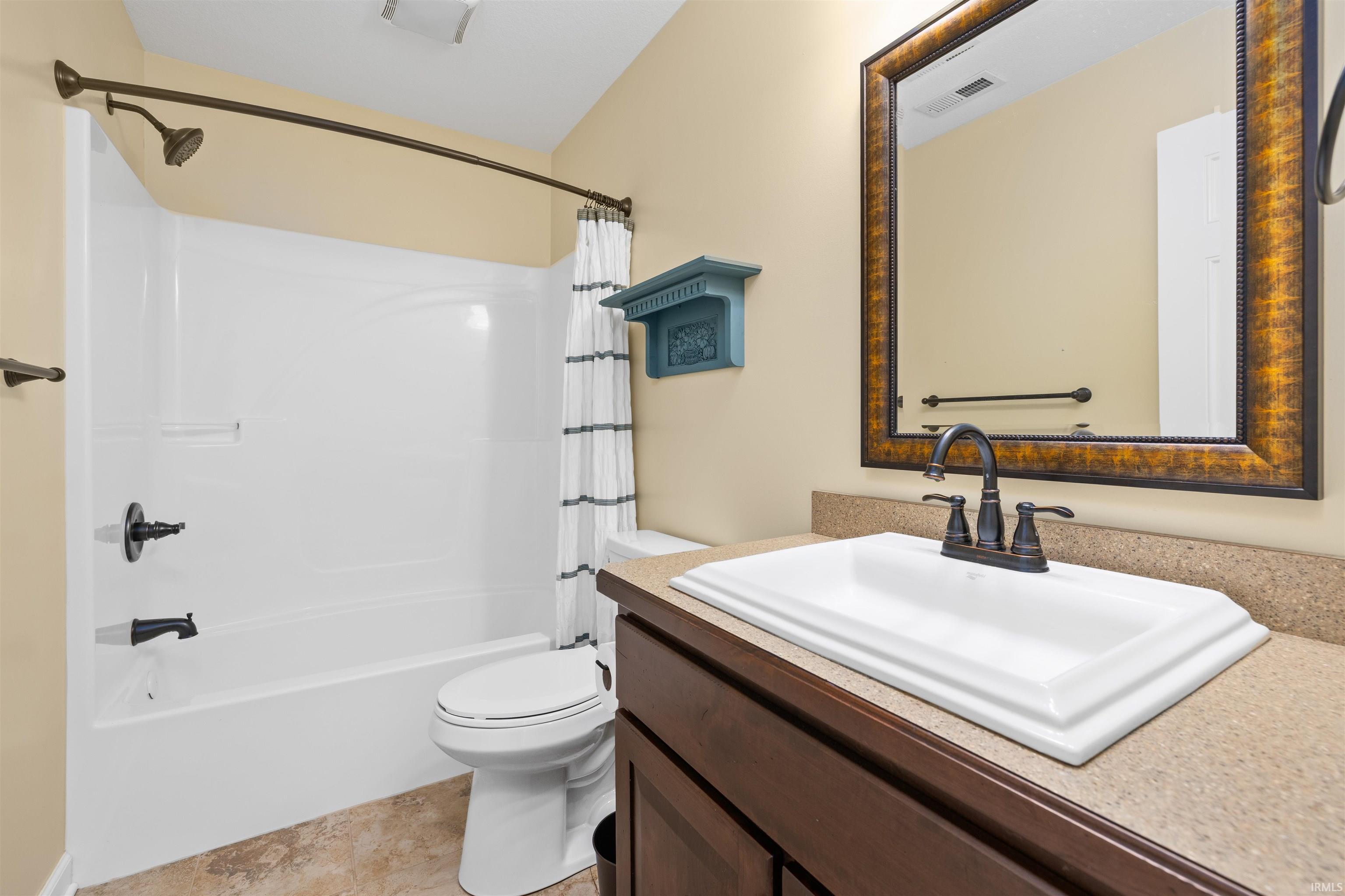 Photo 24 of 3330 Kellygreen Court