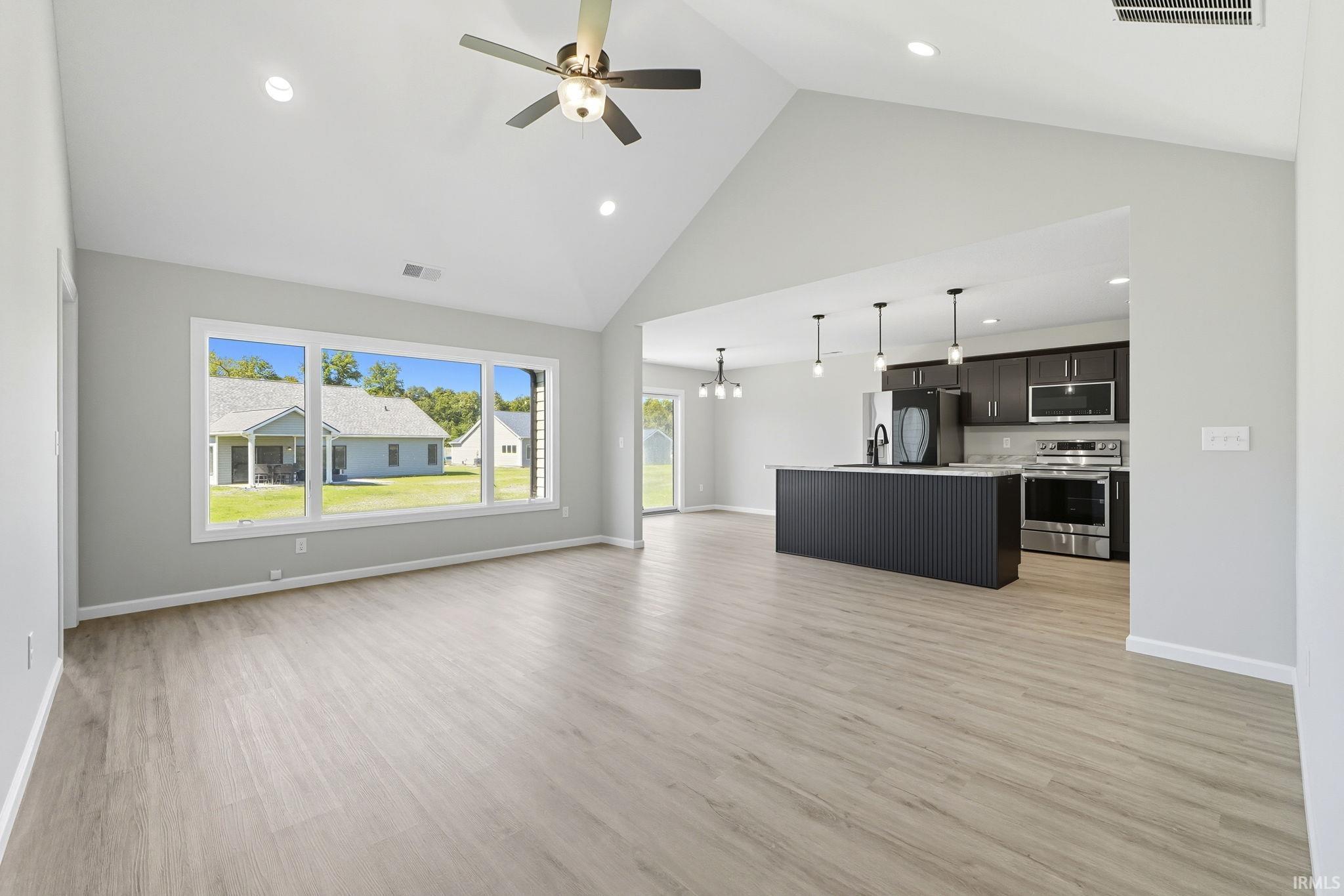 Photo 9 of 111 Sunset Drive