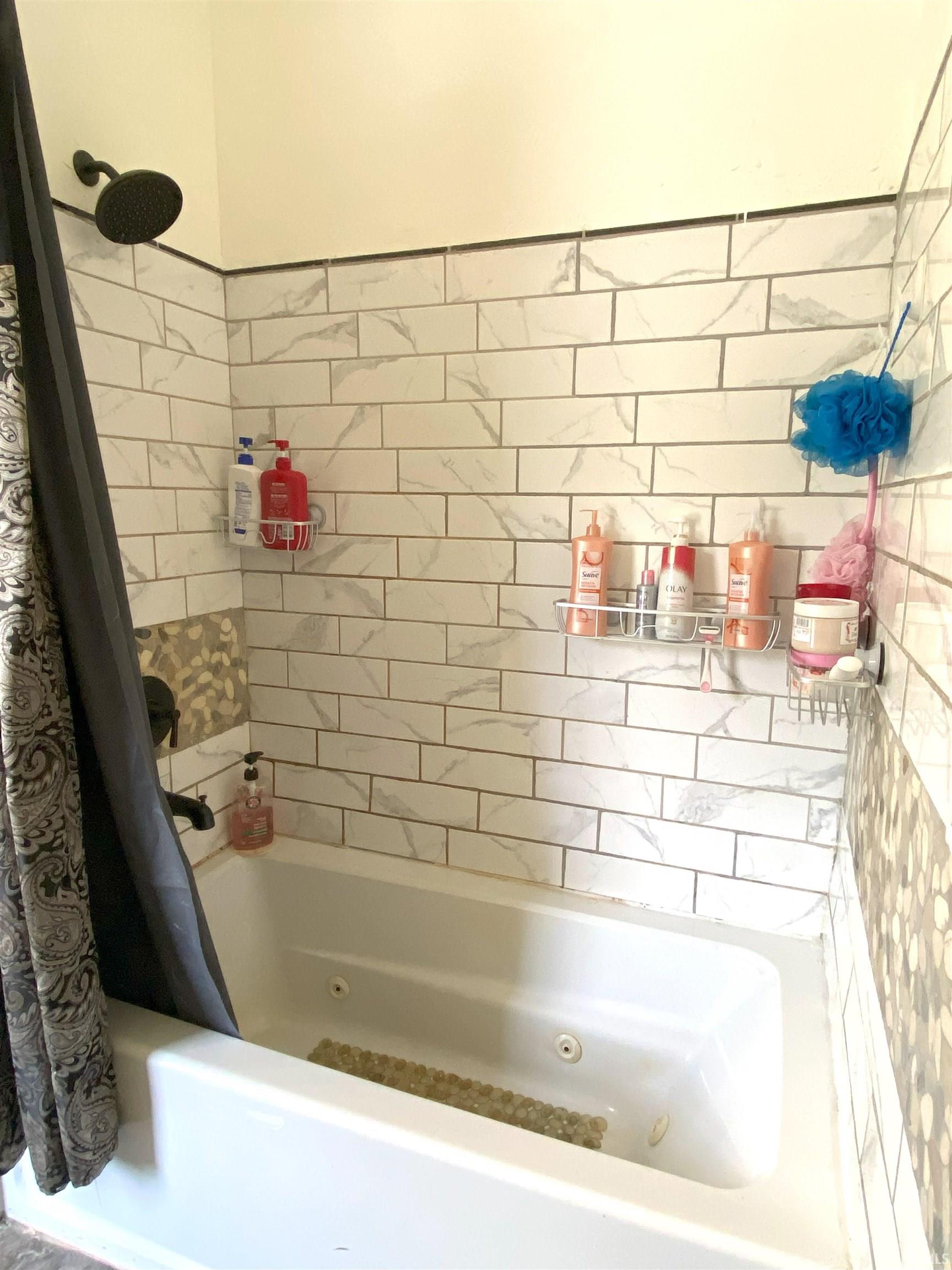 Photo 18 of 3803 W US 224 Highway