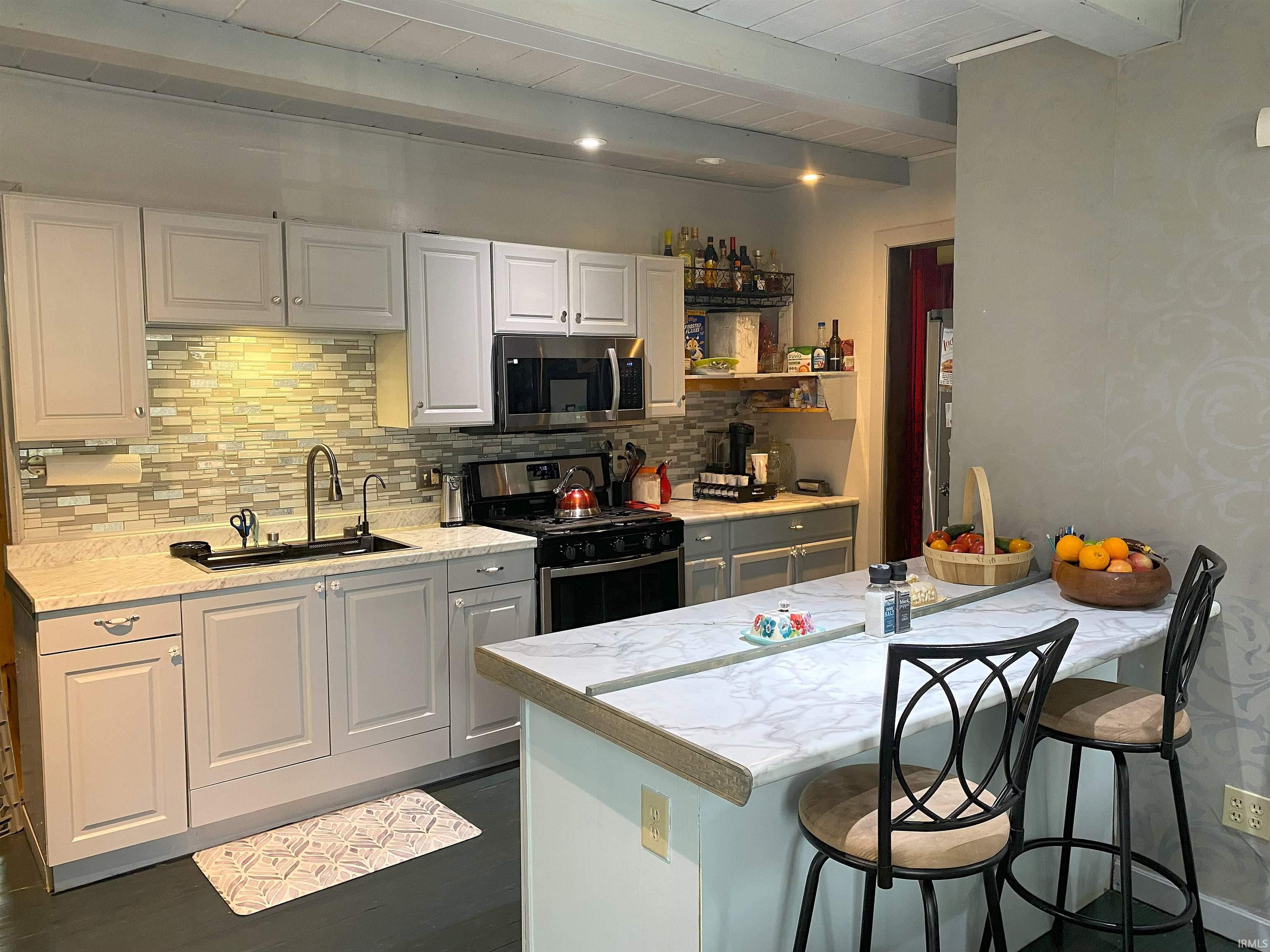 Homes for sale in Decatur, IN | 3803 W Us 224 Hwy, Decatur, IN 46733 | MLS# 202538238