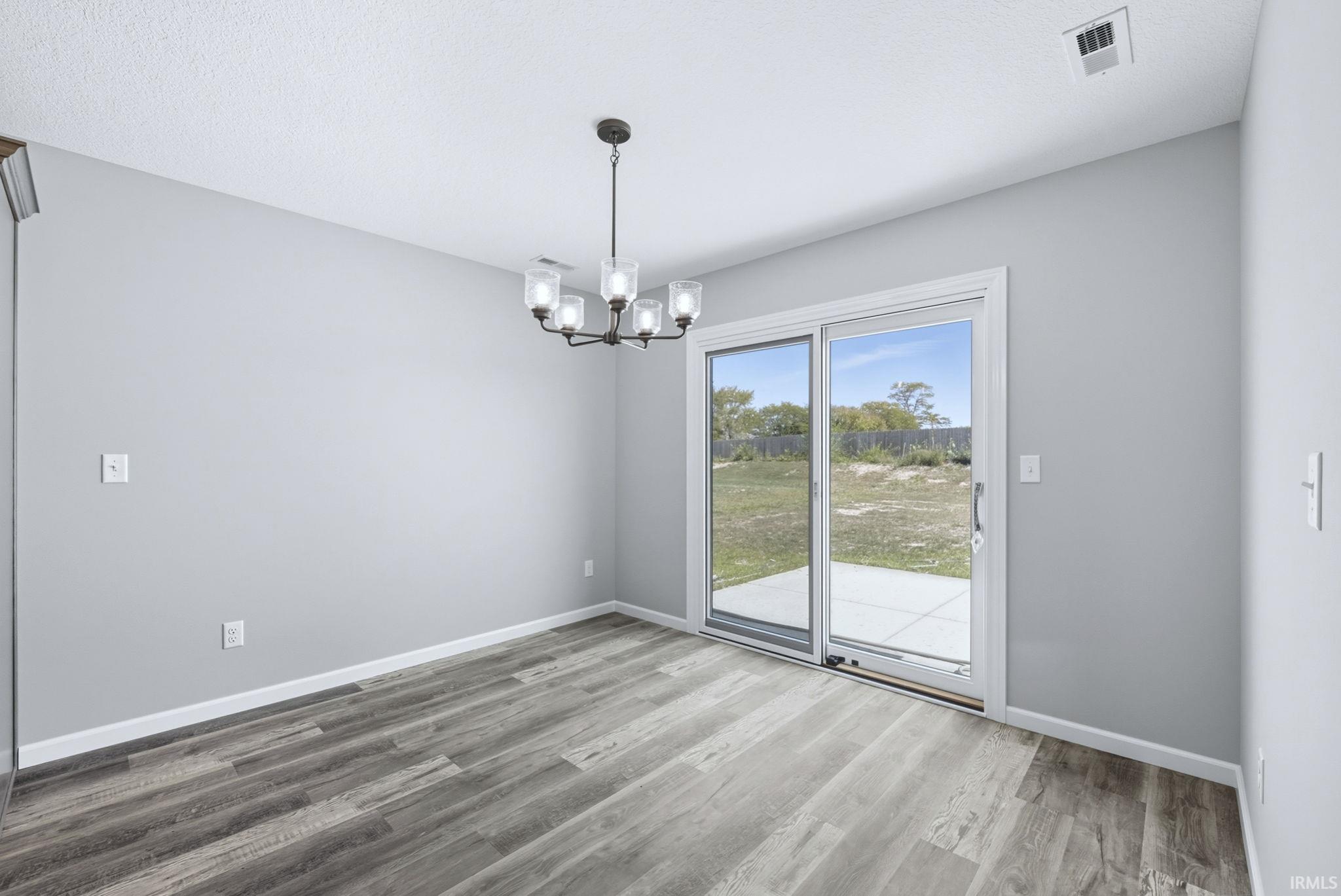 Photo 10 of 118 Sunset Drive