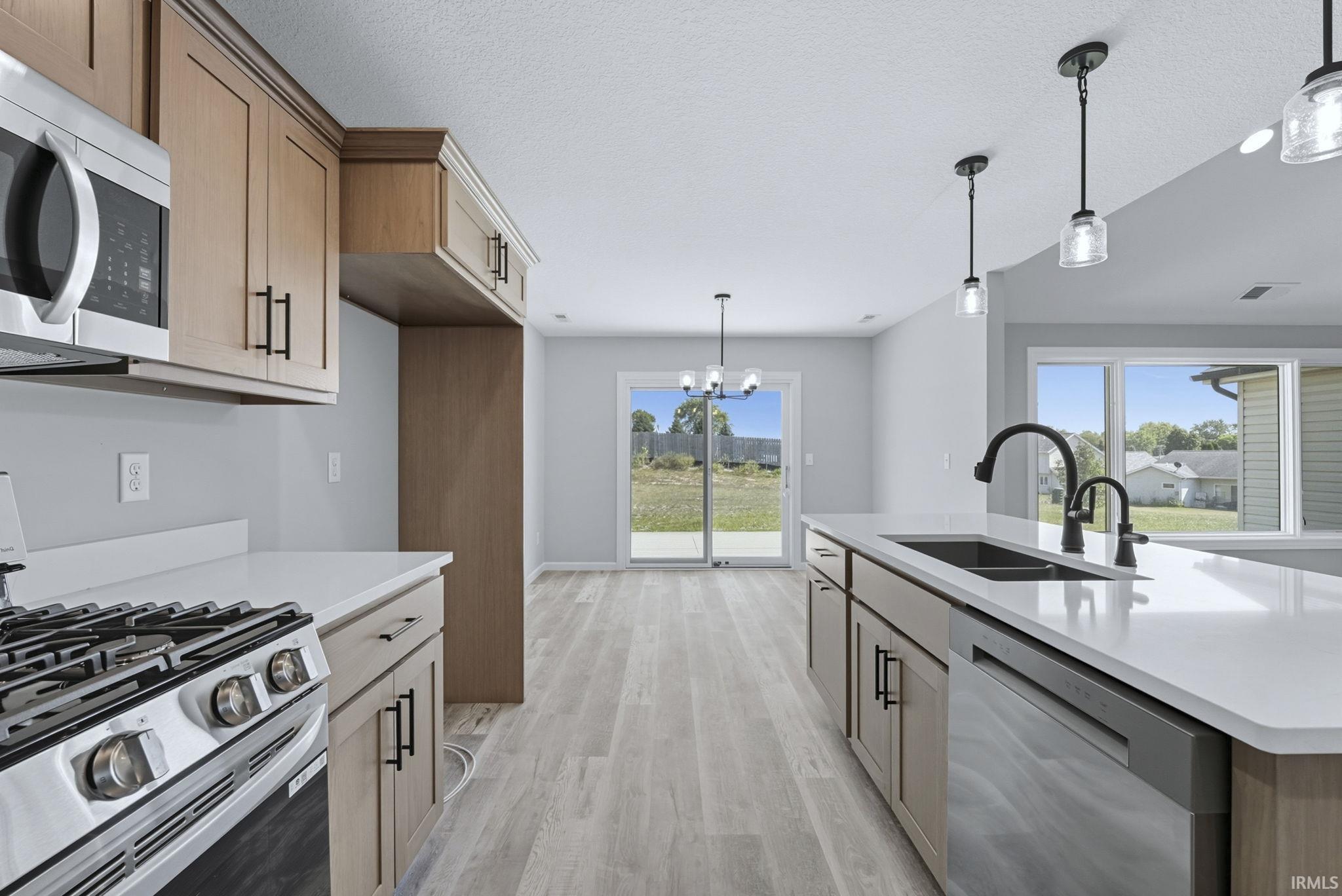 Photo 14 of 118 Sunset Drive