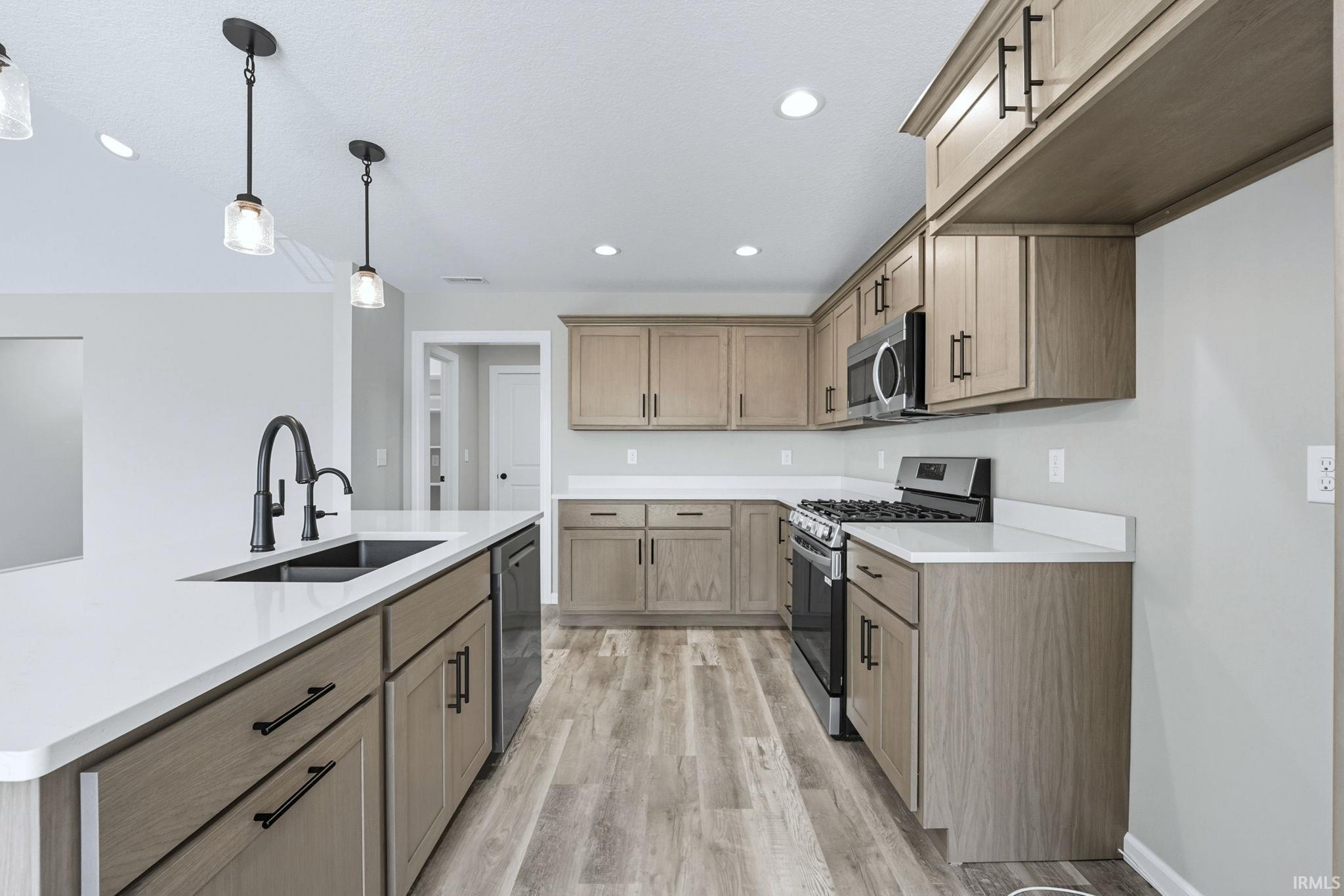 Photo 15 of 118 Sunset Drive