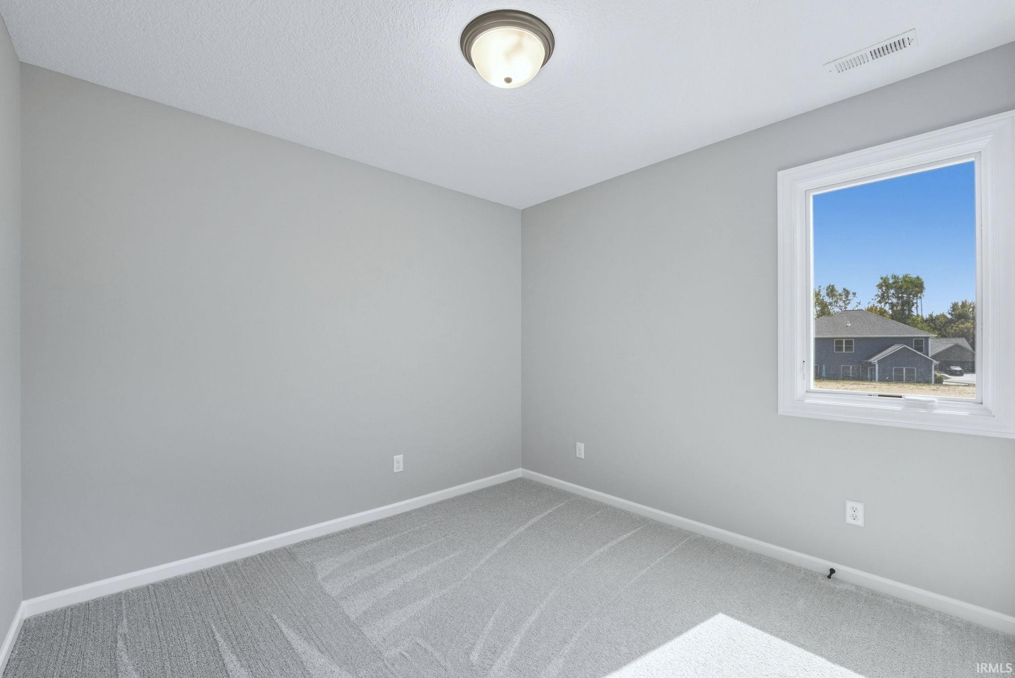 Photo 18 of 118 Sunset Drive