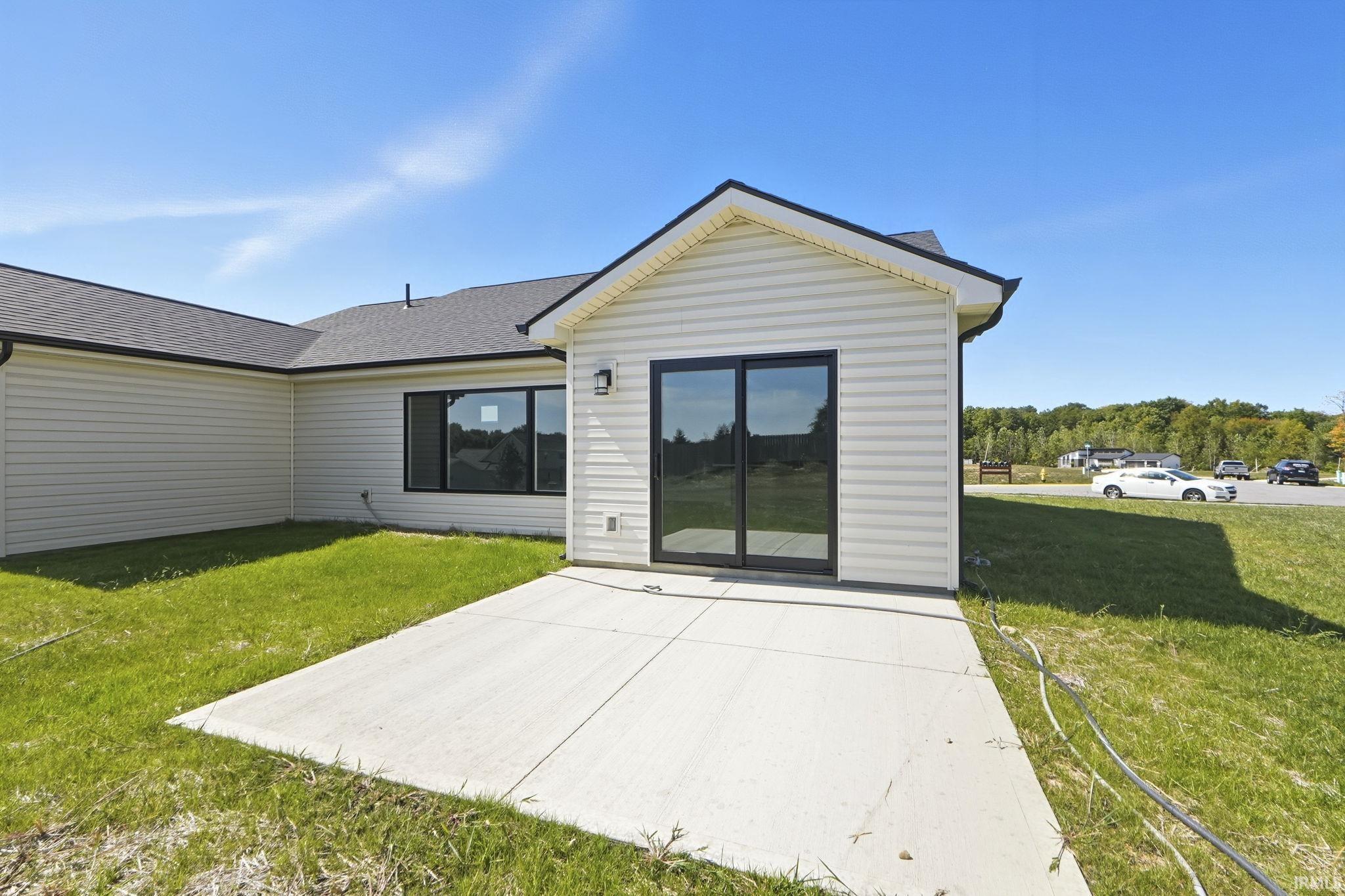 Photo 3 of 118 Sunset Drive