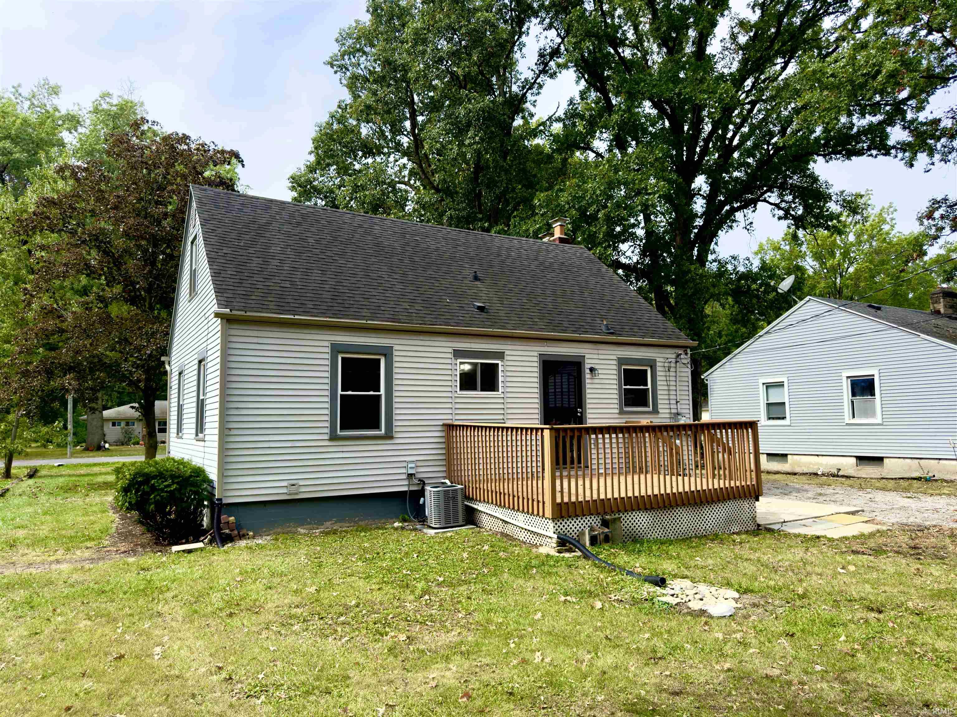 Photo 20 of 4915 Plaza Drive