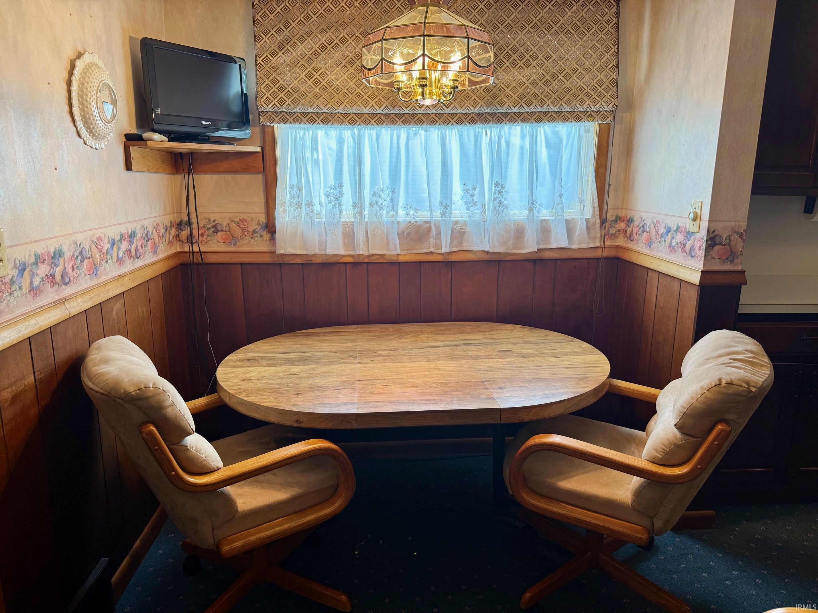 Photo 13 of 1301 N Lafontaine Street