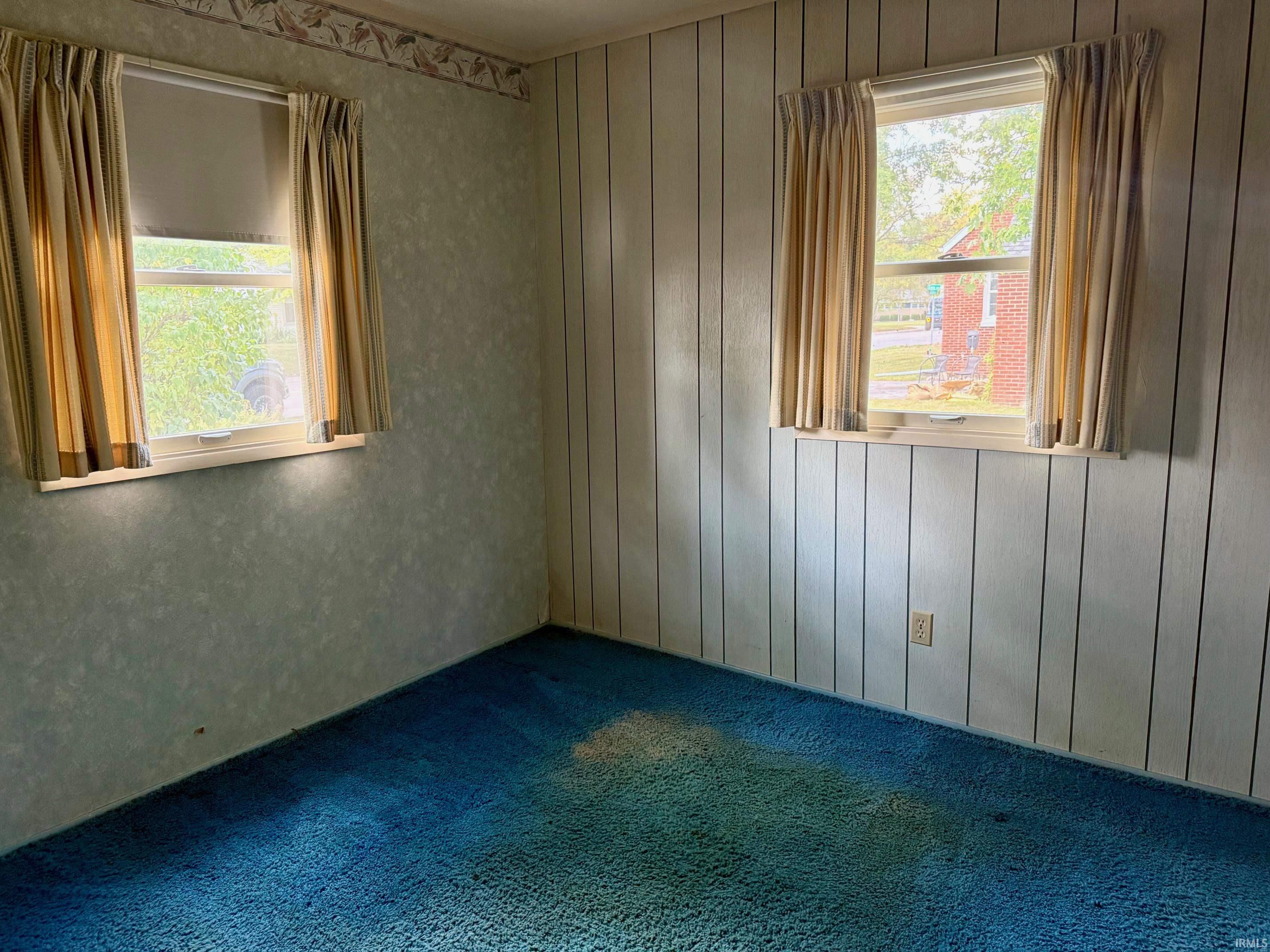 Photo 8 of 1301 N Lafontaine Street