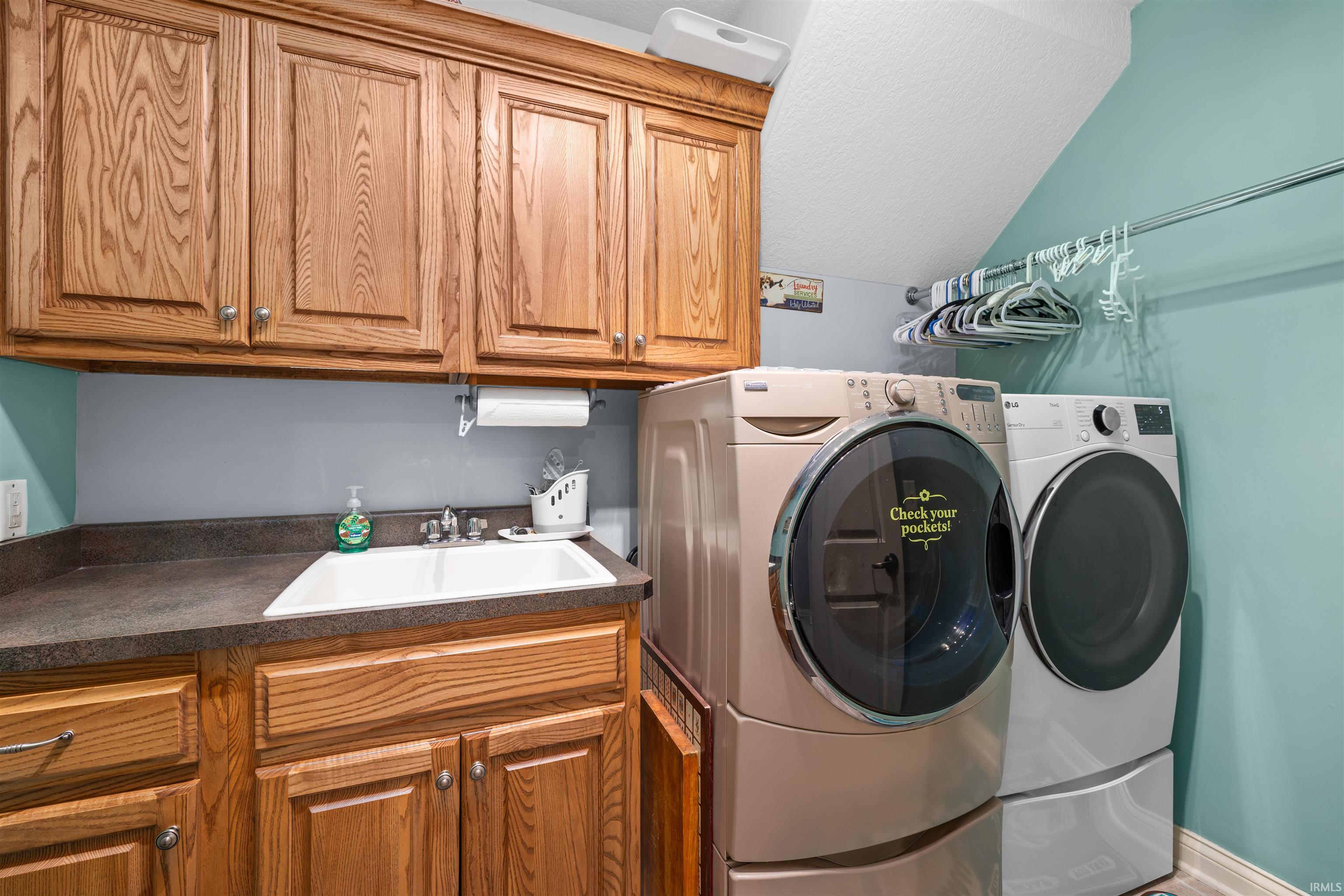 Photo 9 of 1815 Bent Tree Ct. Court