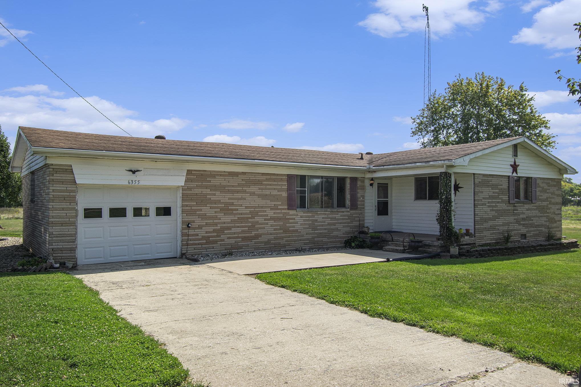 Homes for sale in Roann, IN | 6355 N 800 W Rd, Roann, IN 46974 | MLS# 202538288