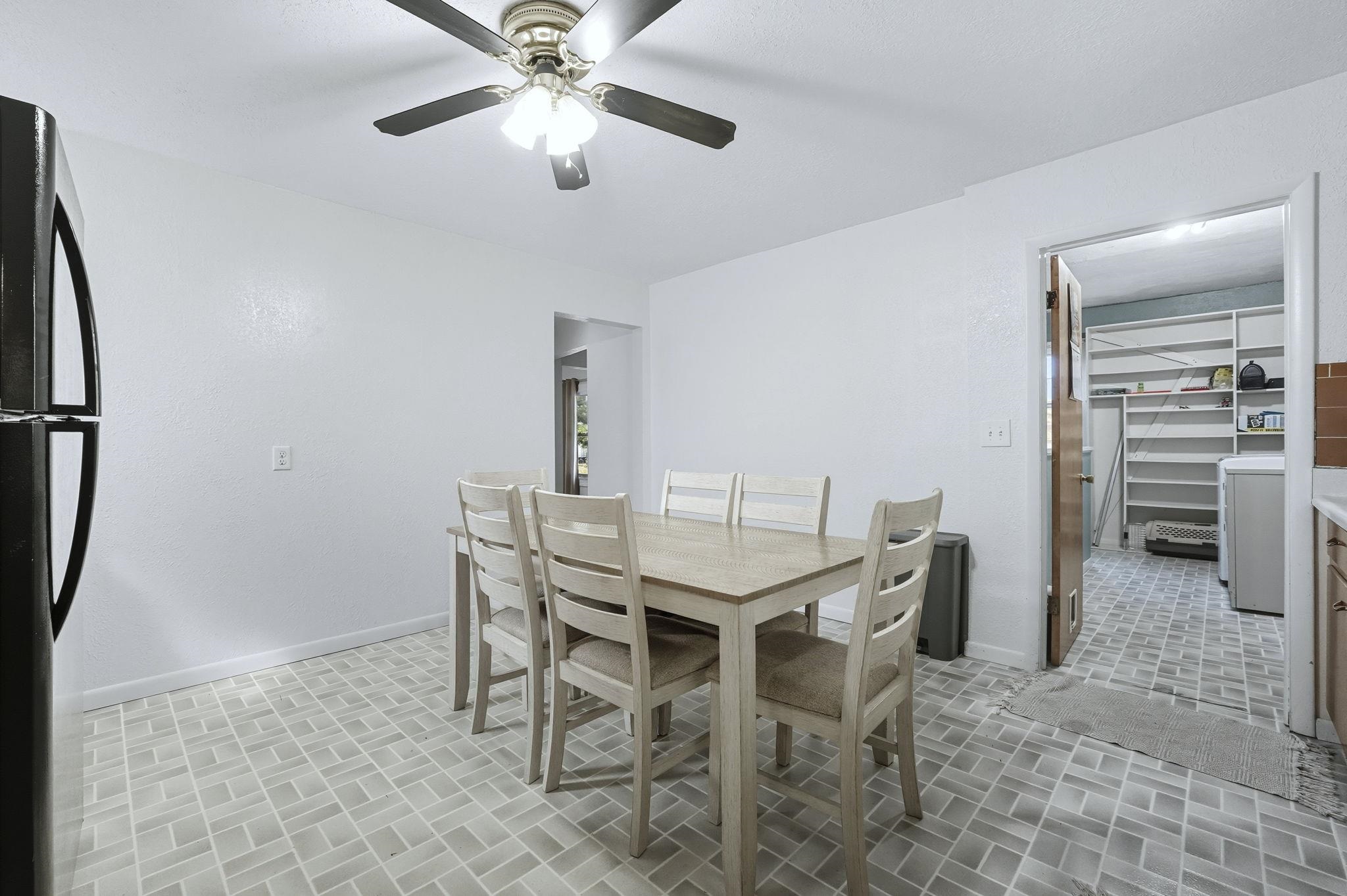 Photo 13 of 410 N Cedar Street