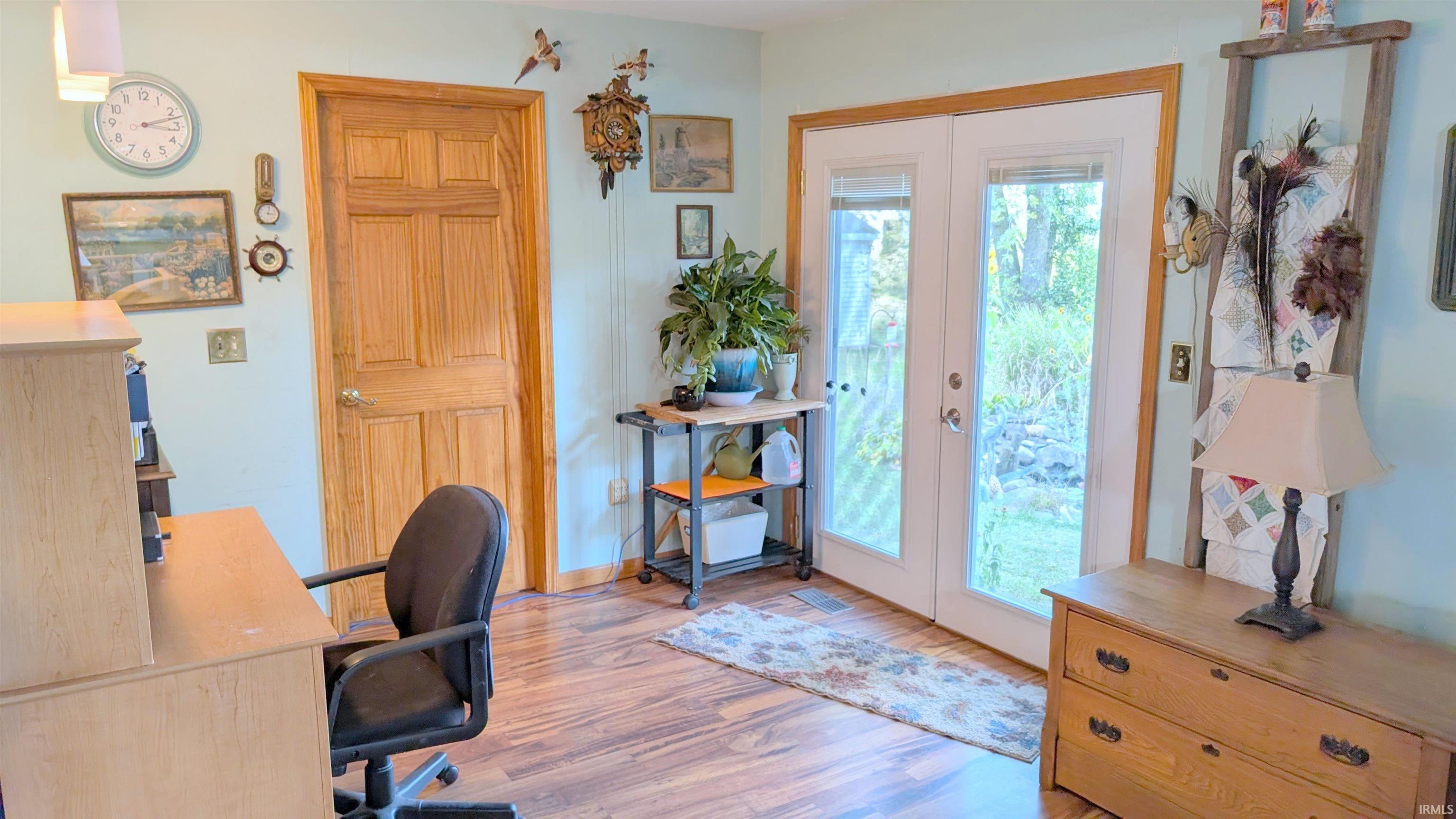 Photo 7 of 1540 Western Avenue