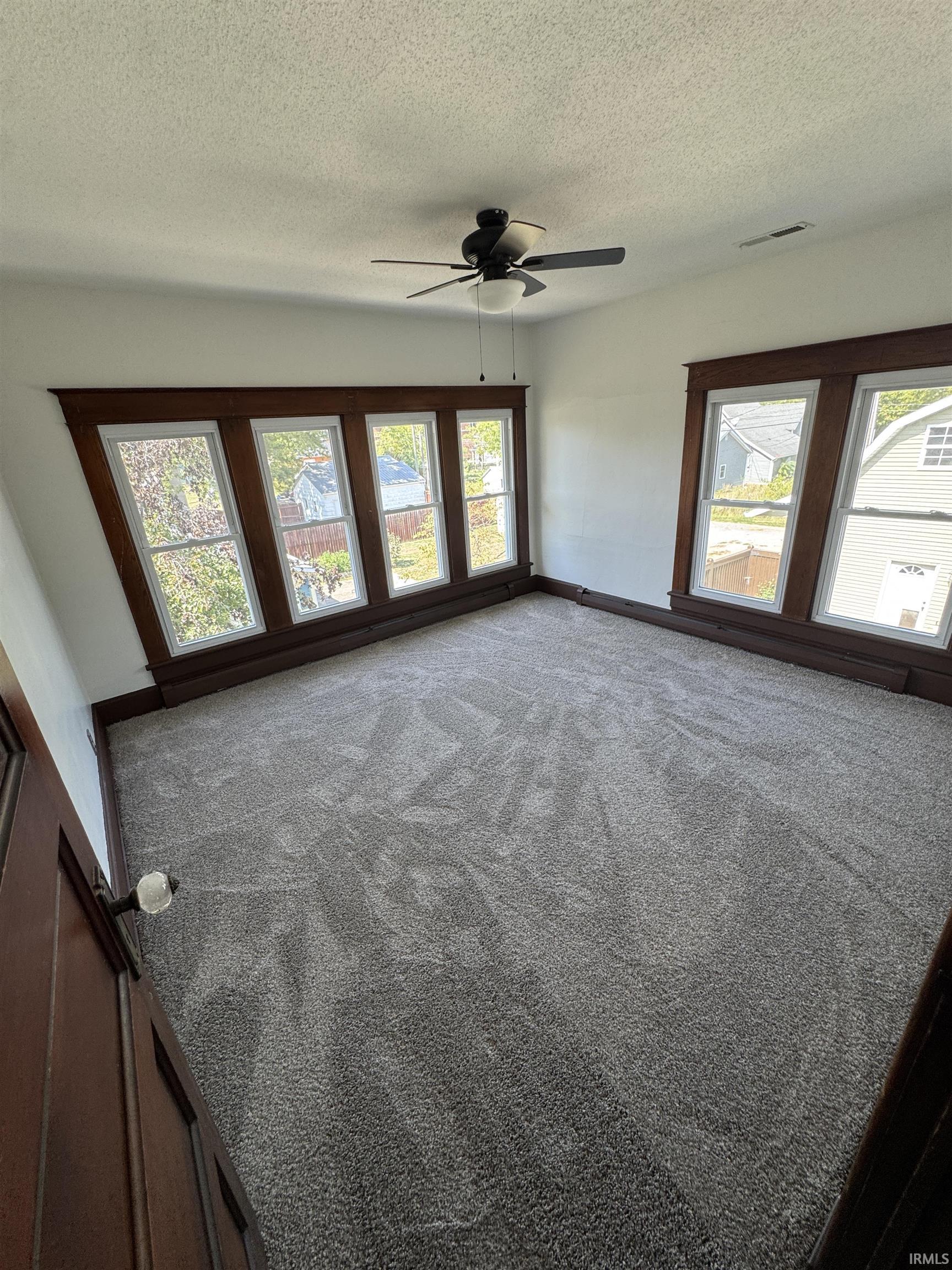 Photo 13 of 102 S VAN BUREN Street