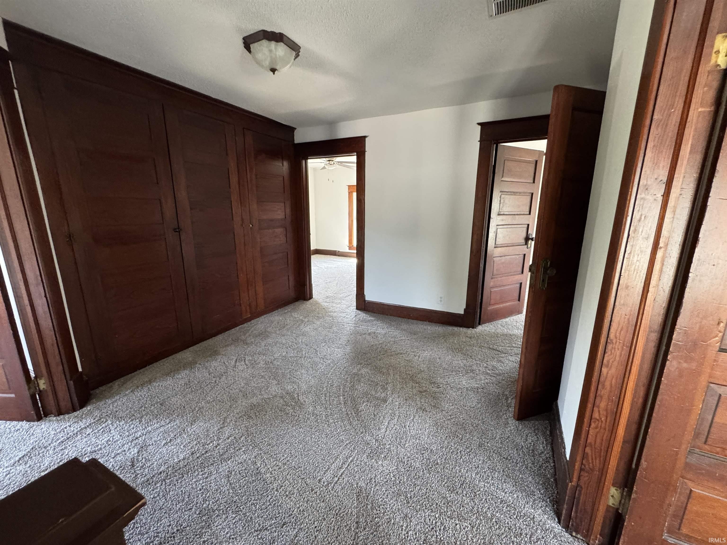 Photo 14 of 102 S VAN BUREN Street