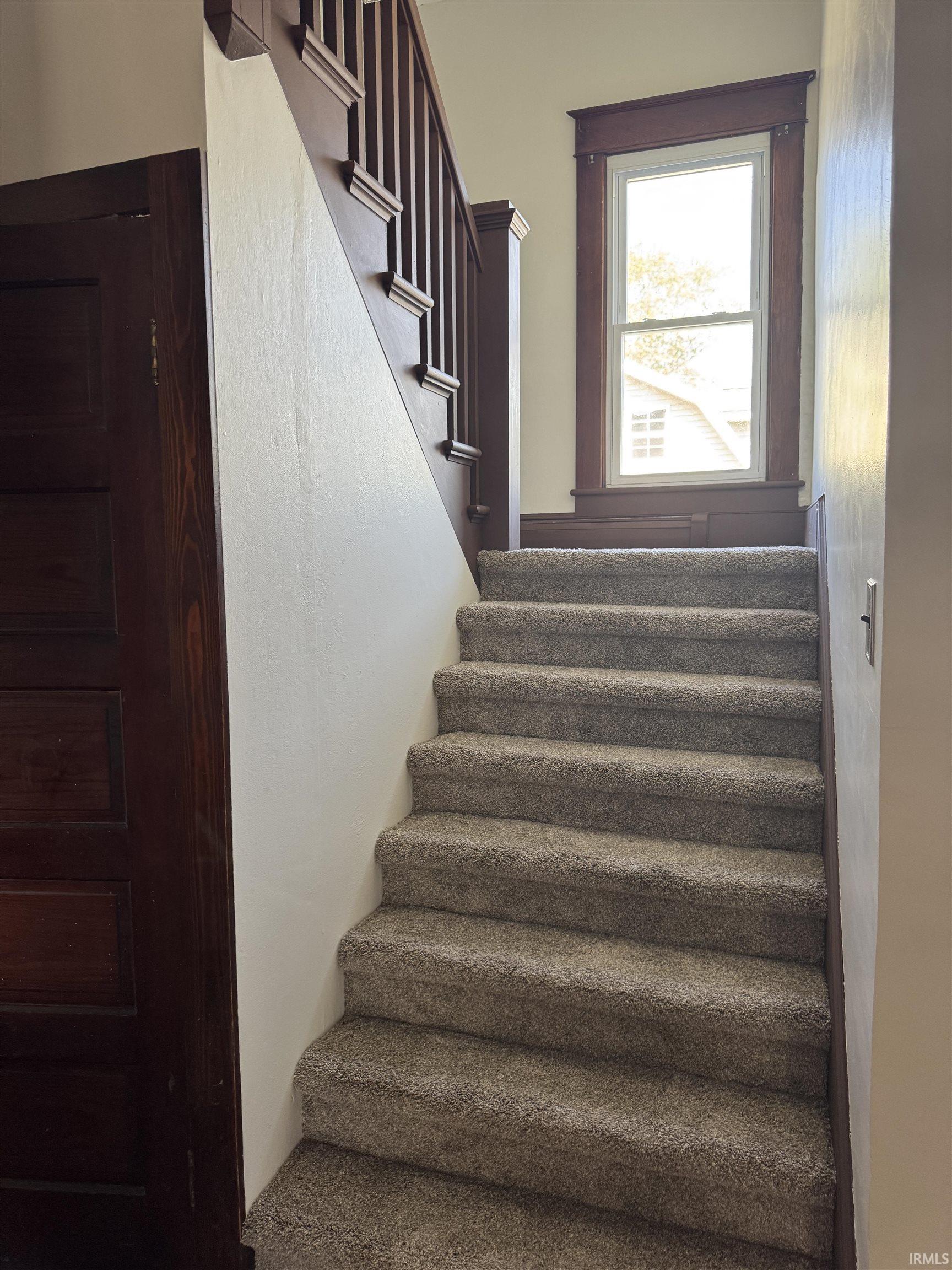 Photo 15 of 102 S VAN BUREN Street