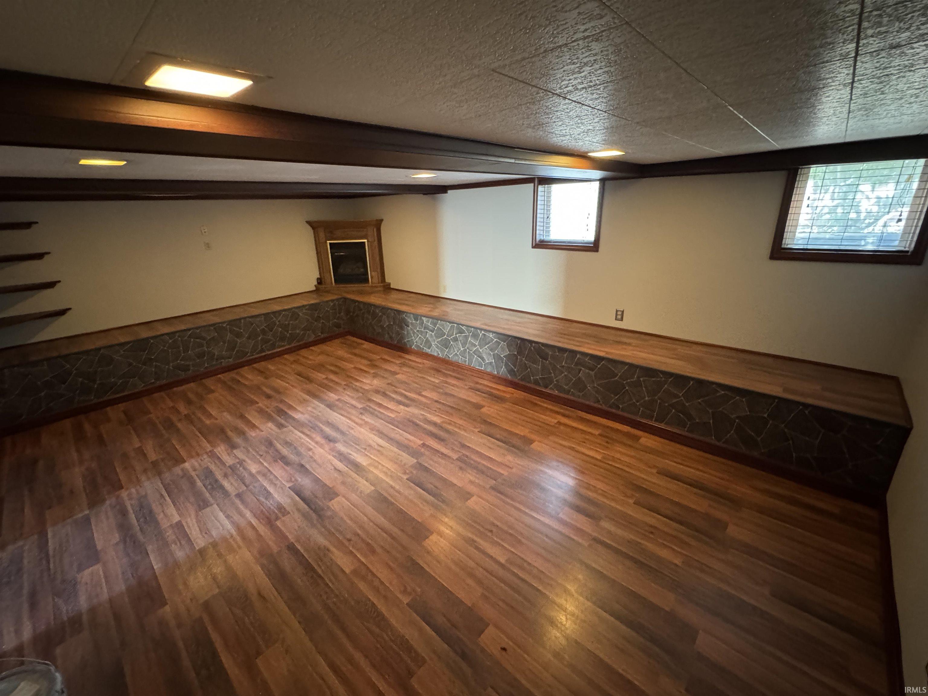 Photo 17 of 102 S VAN BUREN Street