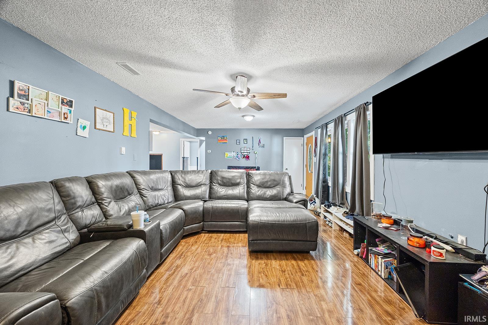 Homes for sale in Williamsport, IN | 2033 W State Road 63, Williamsport, IN 47993 | MLS# 202538404