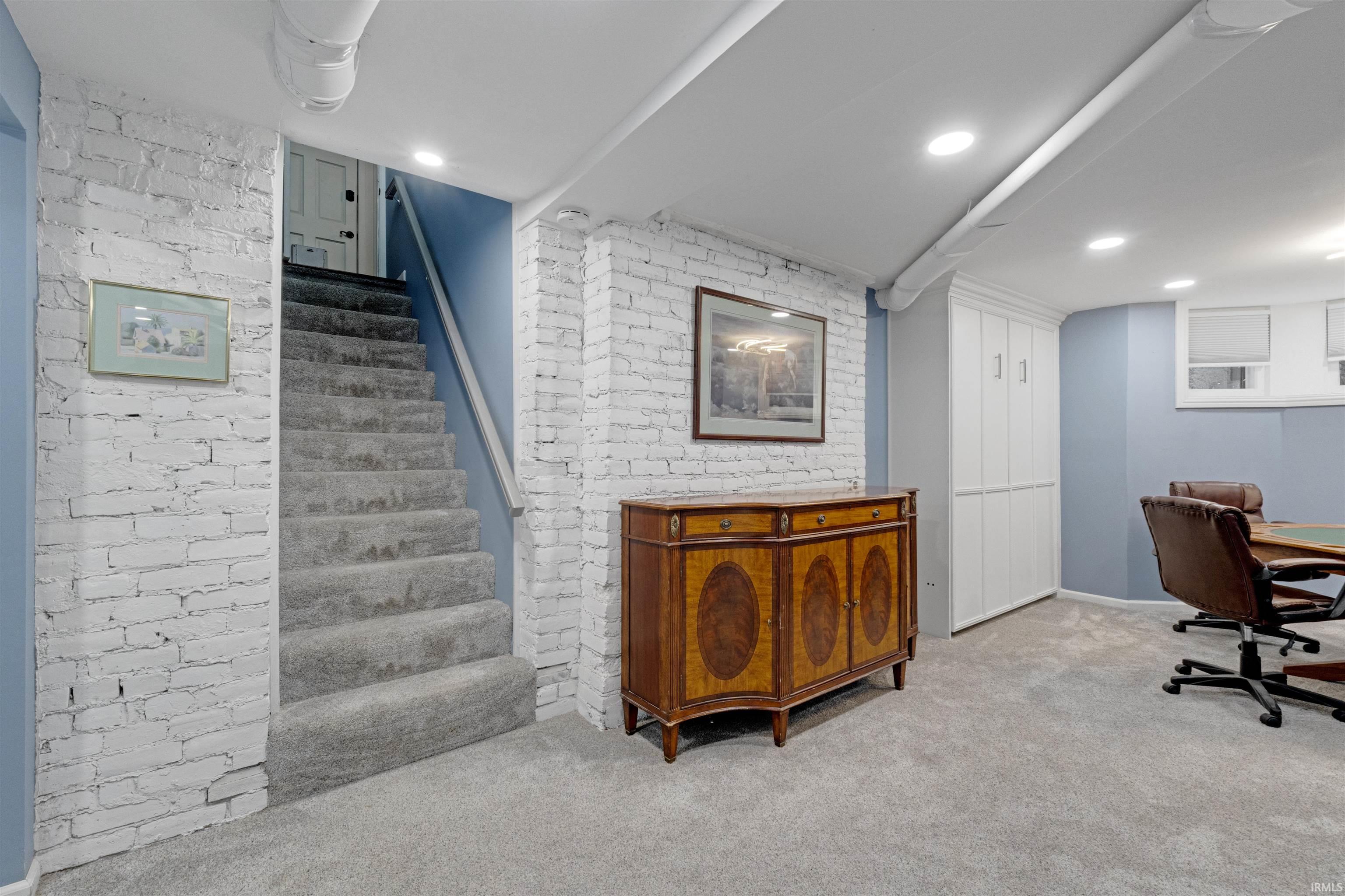 Murphy Bed in corner