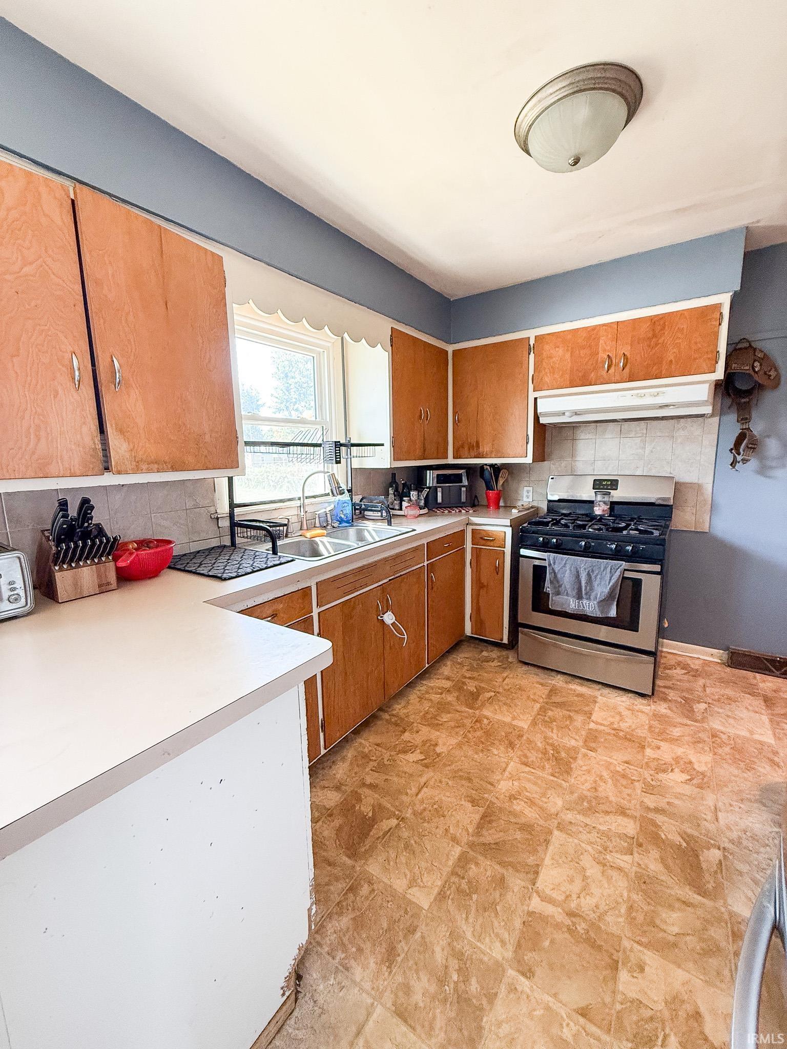 Photo 5 of 23152 Rebecca Drive