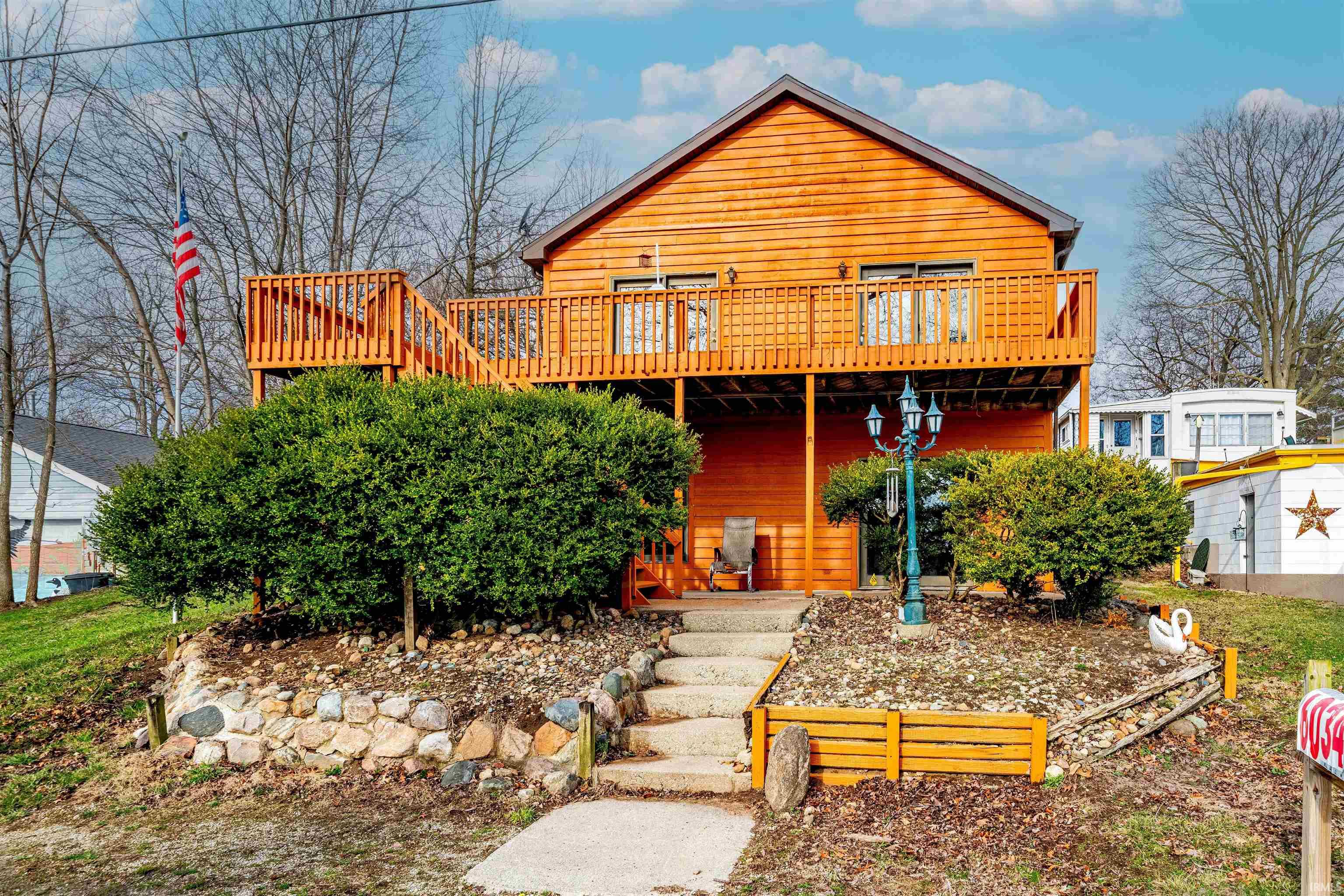 Homes for sale in Macy, IN | 6034 N Lakeshore Dr, Macy, IN 46951 | MLS# 202538464