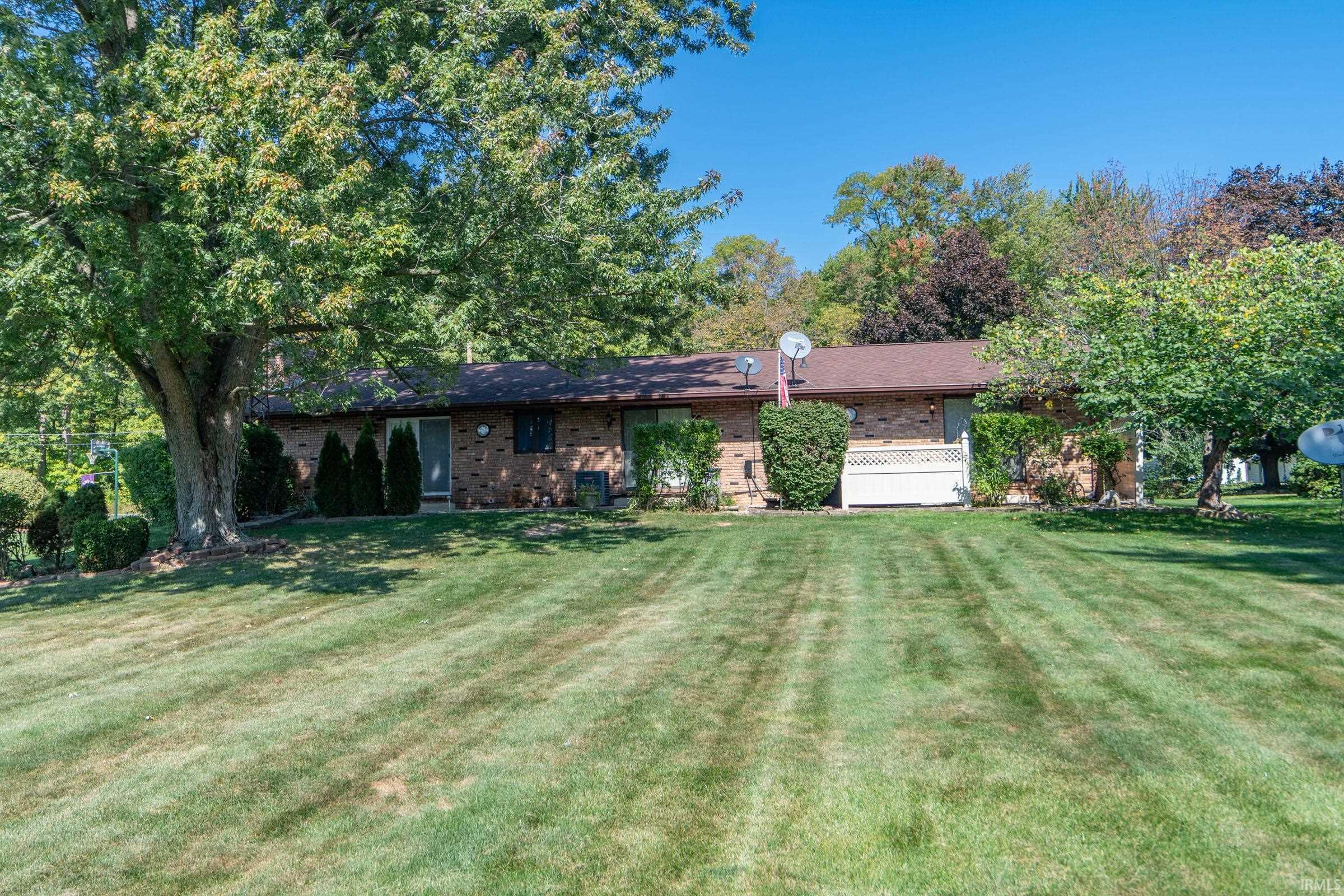 Homes for sale in Lakeville, IN | 12909 Tyler Rd, Lakeville, IN 46536 | MLS# 202538558