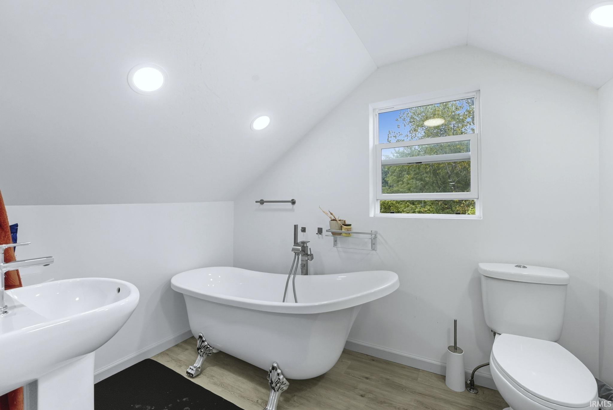 Photo 25 of 1304 Garden Club Drive