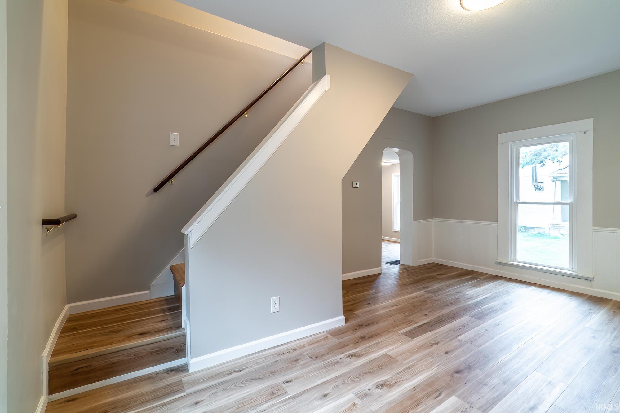 Photo 3 of 807 Wagner Street