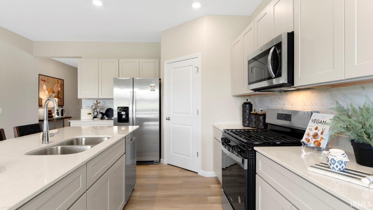 Homes for sale in New Haven, IN | 1025 Miller Woods Way, New Haven, IN 46774 | MLS# 202538691